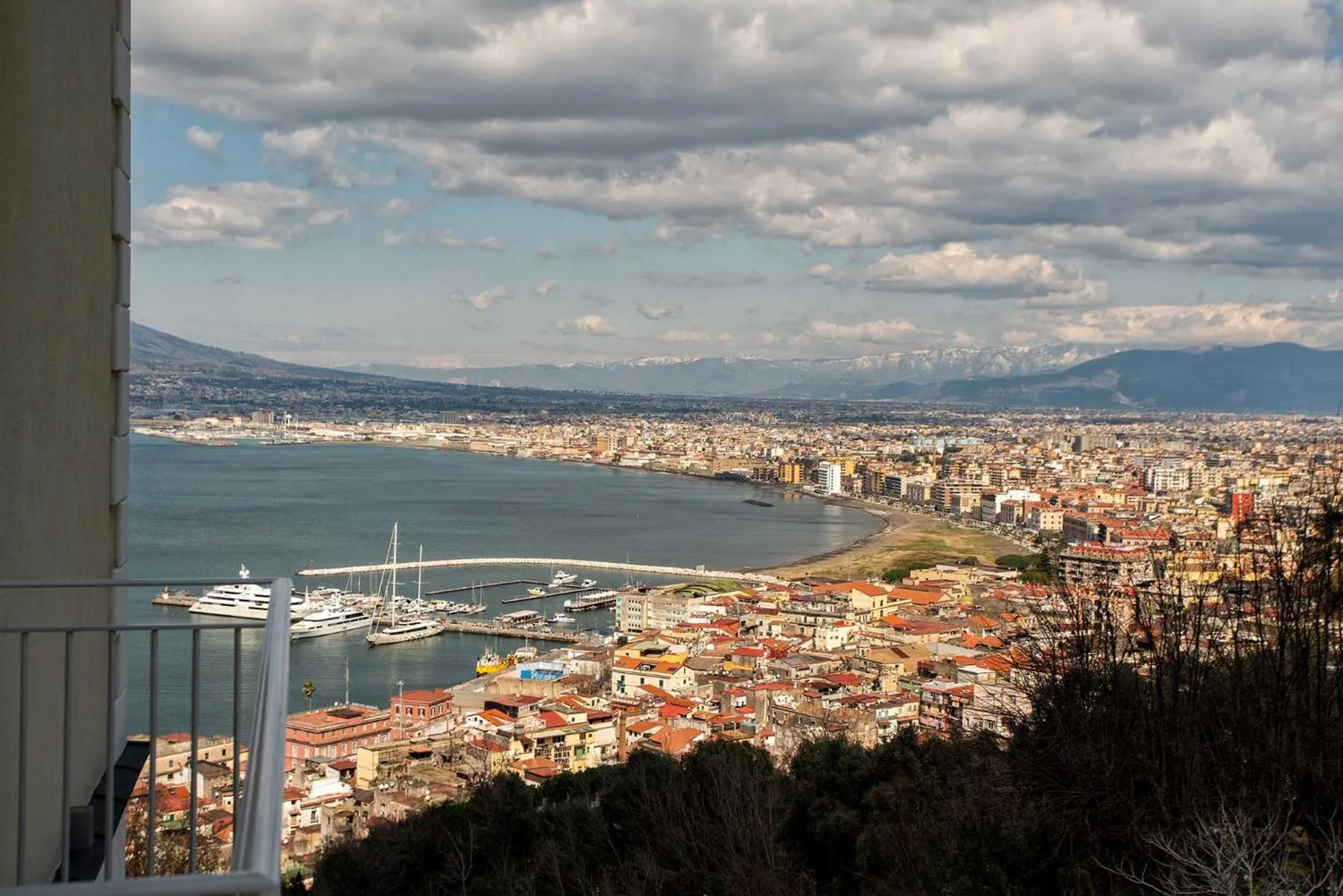 Sea view in Charme en Bleu