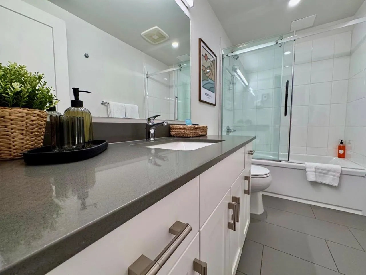 Granite Ridge Condo by Revelstoke Vacations