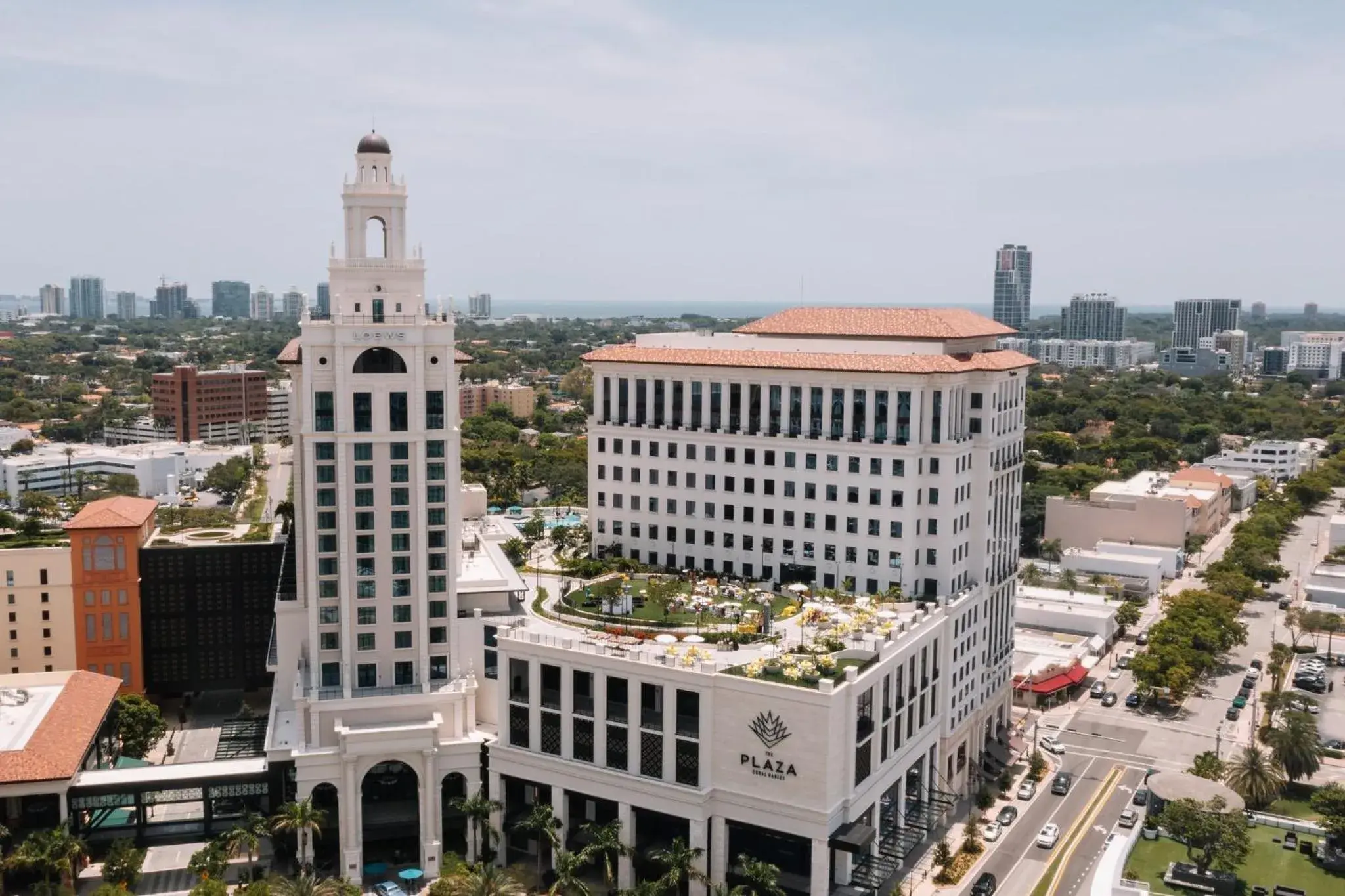 Facade/entrance in Loews Coral Gables Hotel Facade/entrance in Loews Coral Gables Hotel