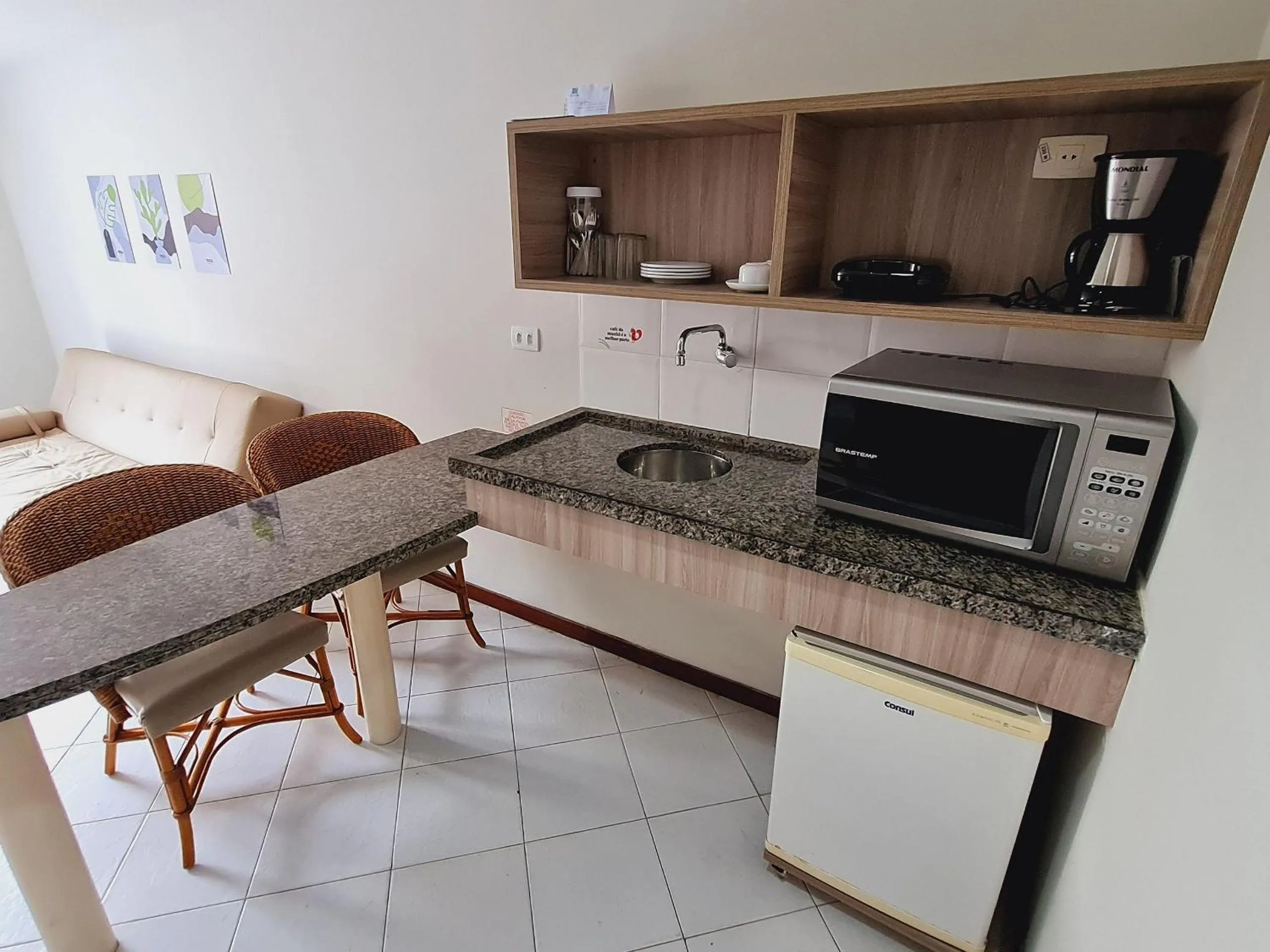 Kitchen or kitchenette in Ambassador Unidades Autônomas