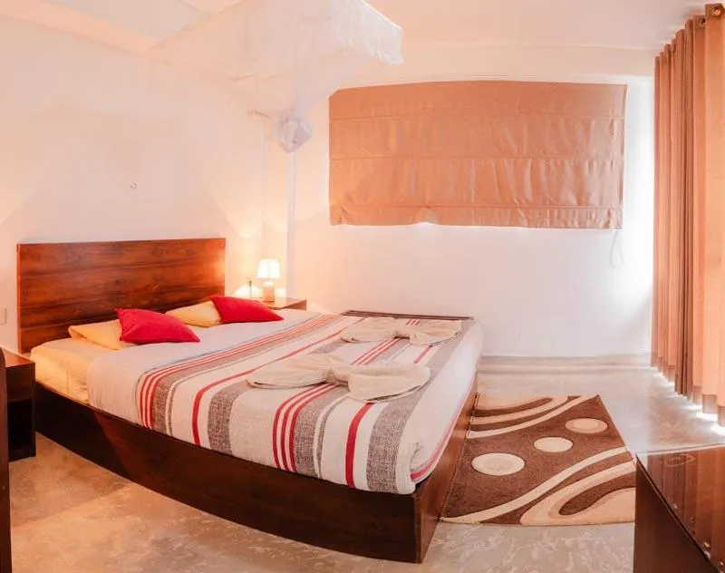 Bed in Hill Safari - Tea Estate Villa