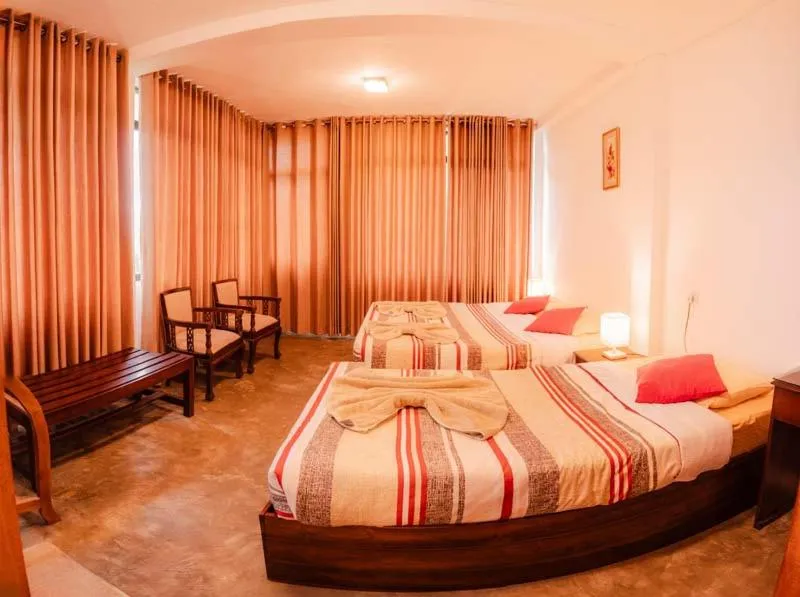 Bedroom, Bed in Hill Safari - Tea Estate Villa