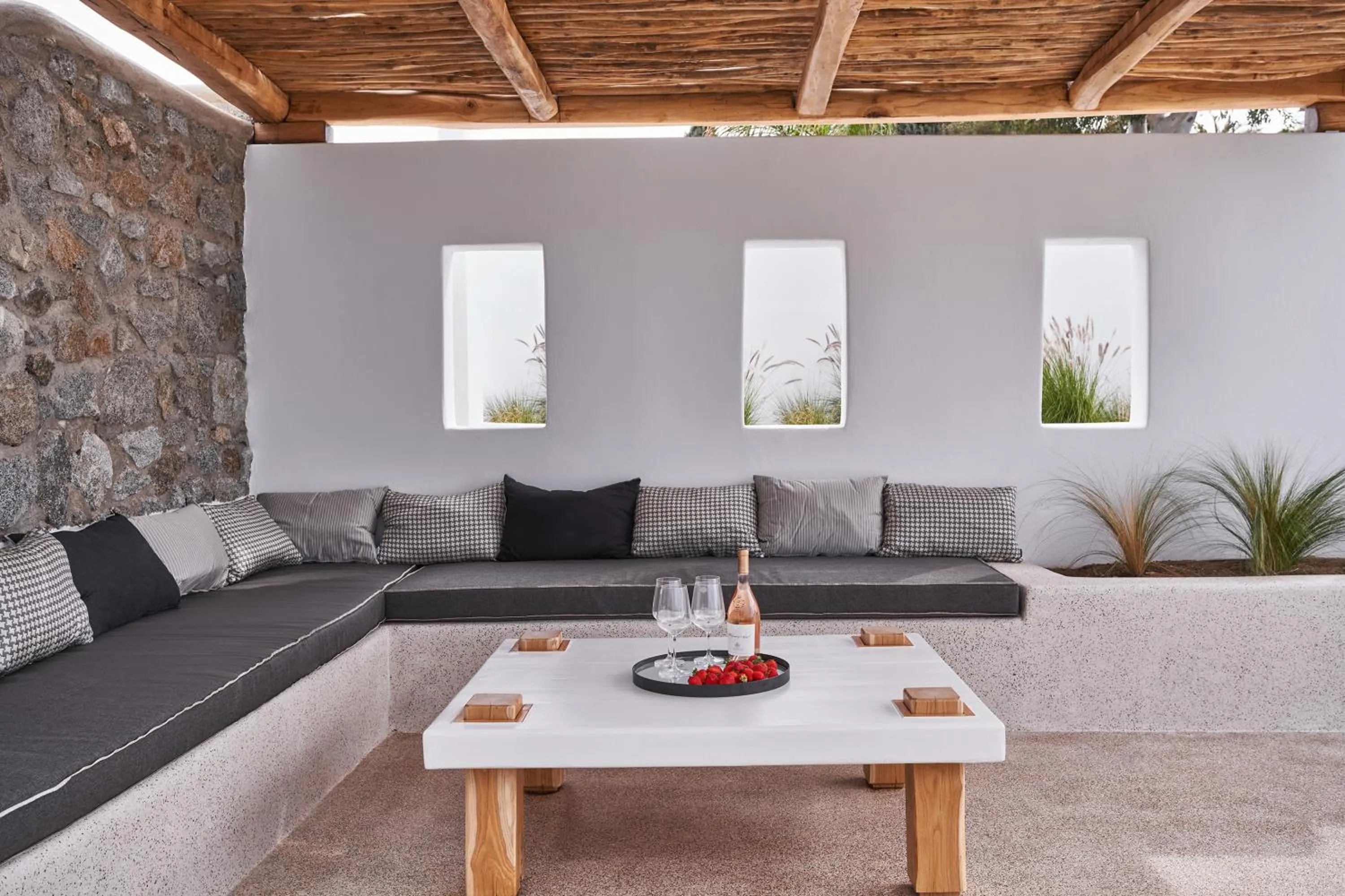 Balcony/Terrace in Hill Club Naxos