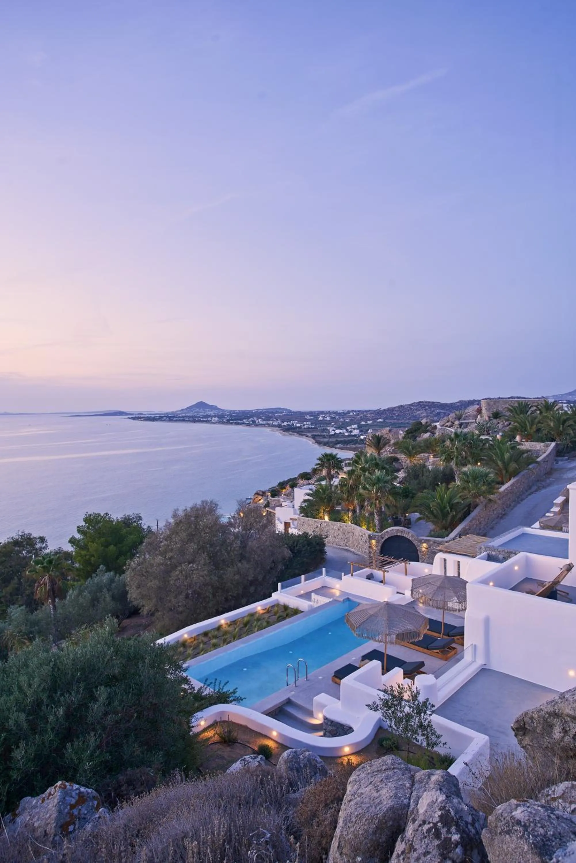 Property building in Hill Club Naxos