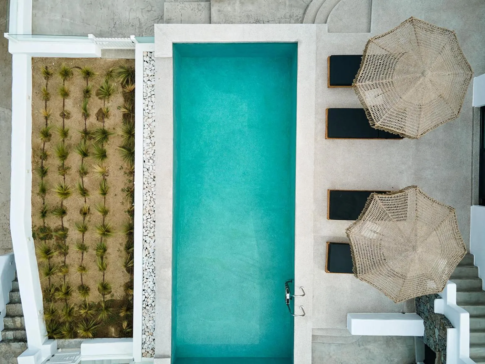 Swimming pool in Hill Club Naxos