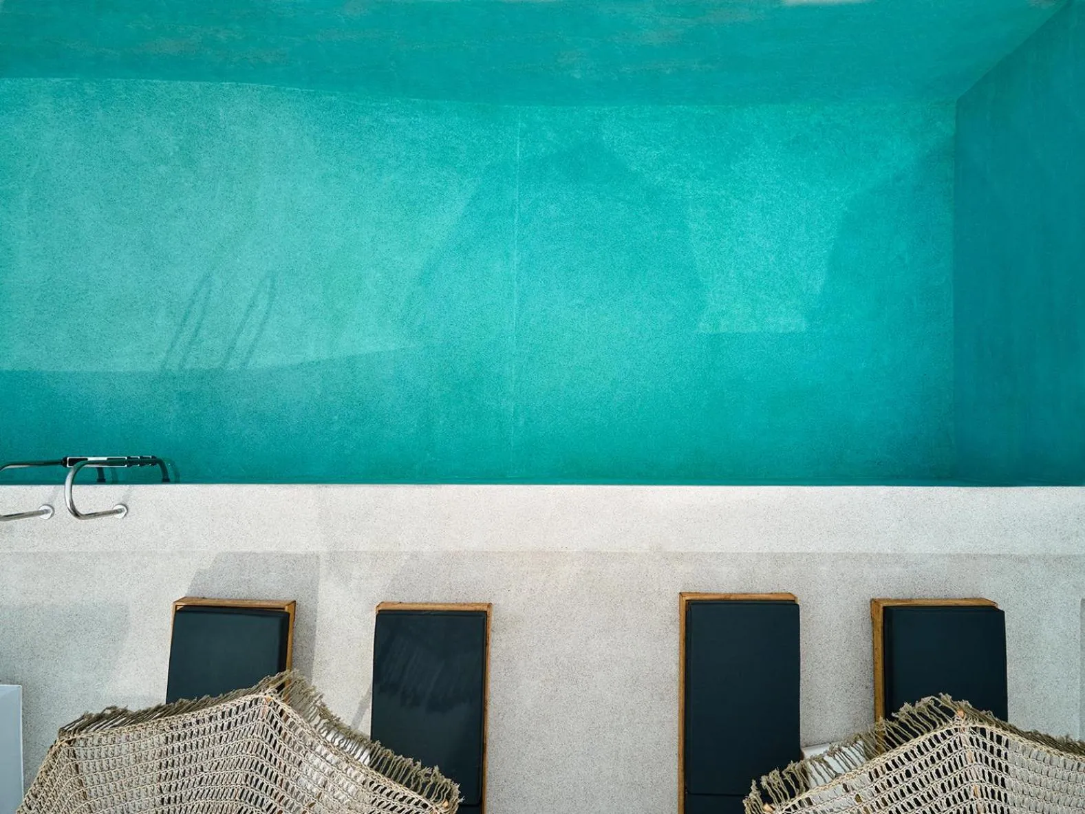 Swimming pool in Hill Club Naxos