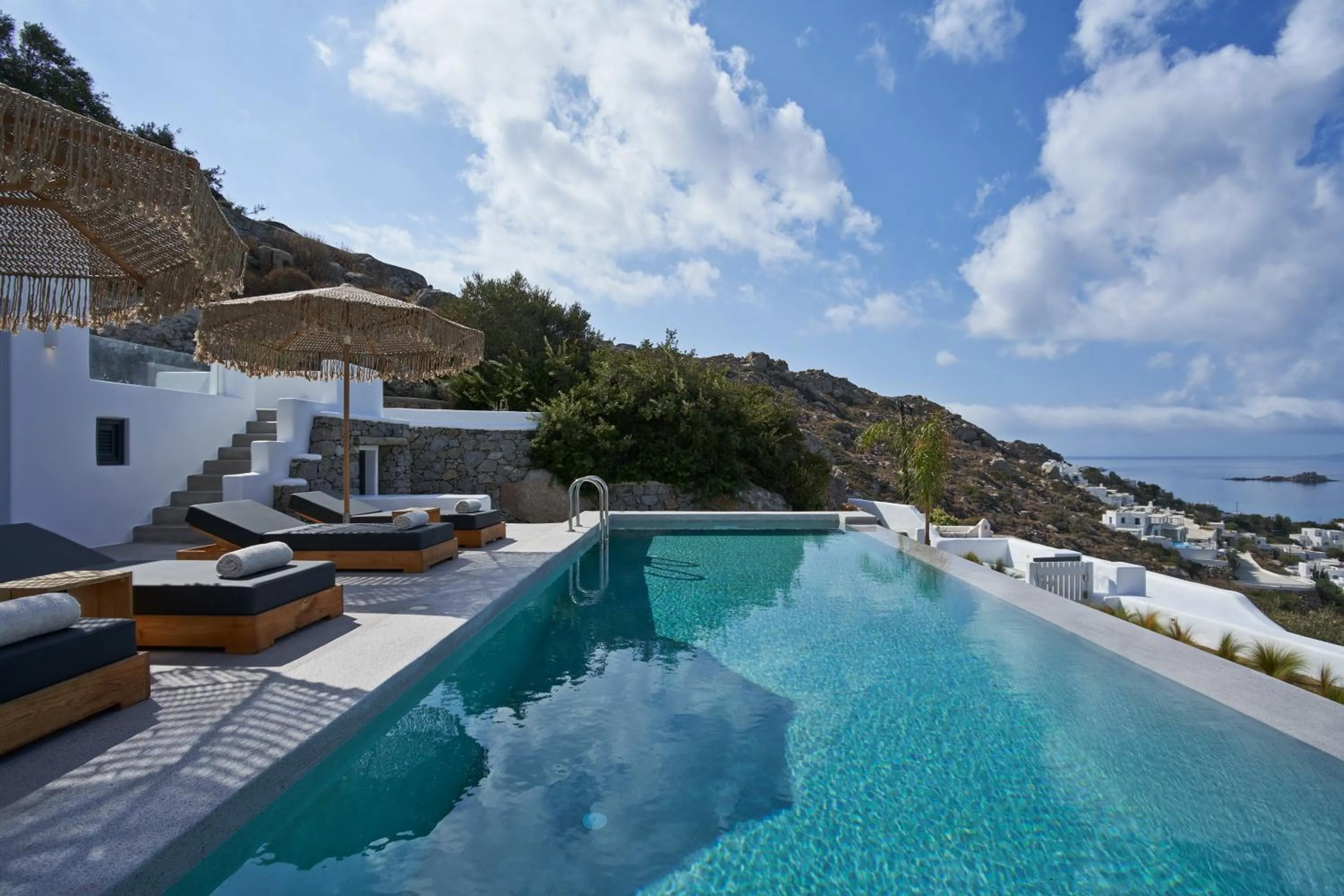 Balcony/Terrace in Hill Club Naxos