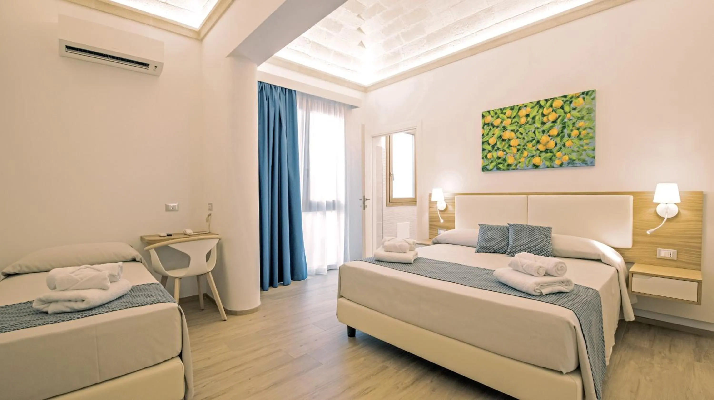 Photo of the whole room, Bed in I MORI HOTEL
