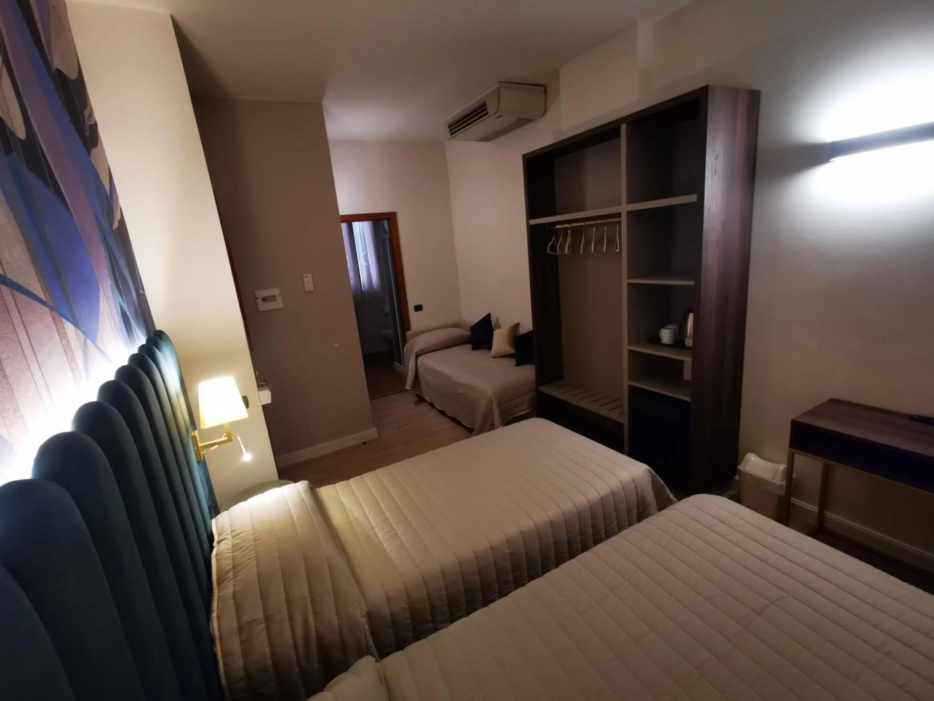 Bedroom, Bed in Hotel Balcony