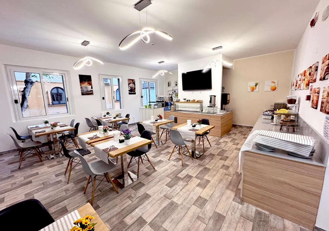 Breakfast in Hotel Corno d'Oro