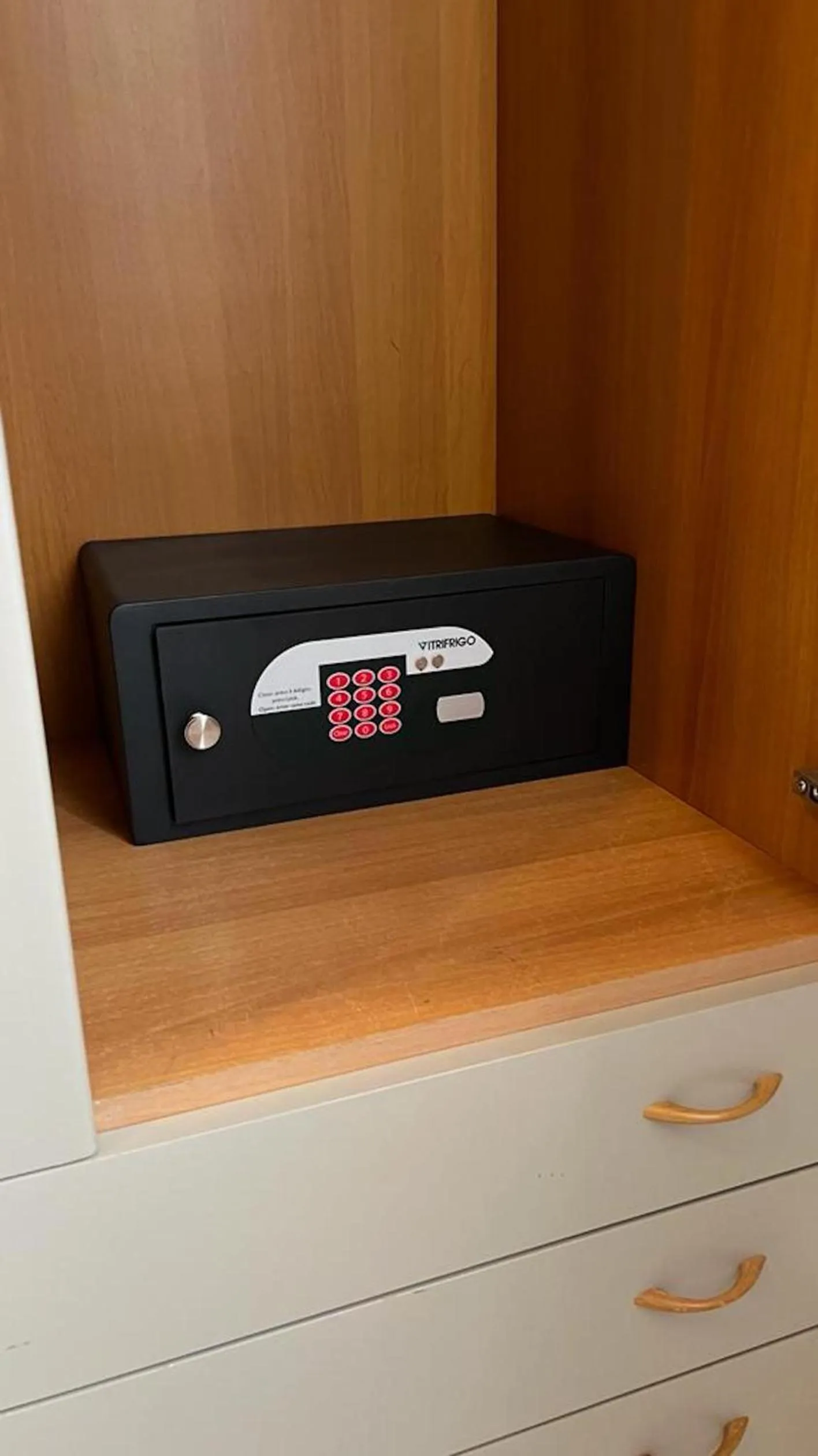 Photo of the whole room in Hotel Corno d'Oro