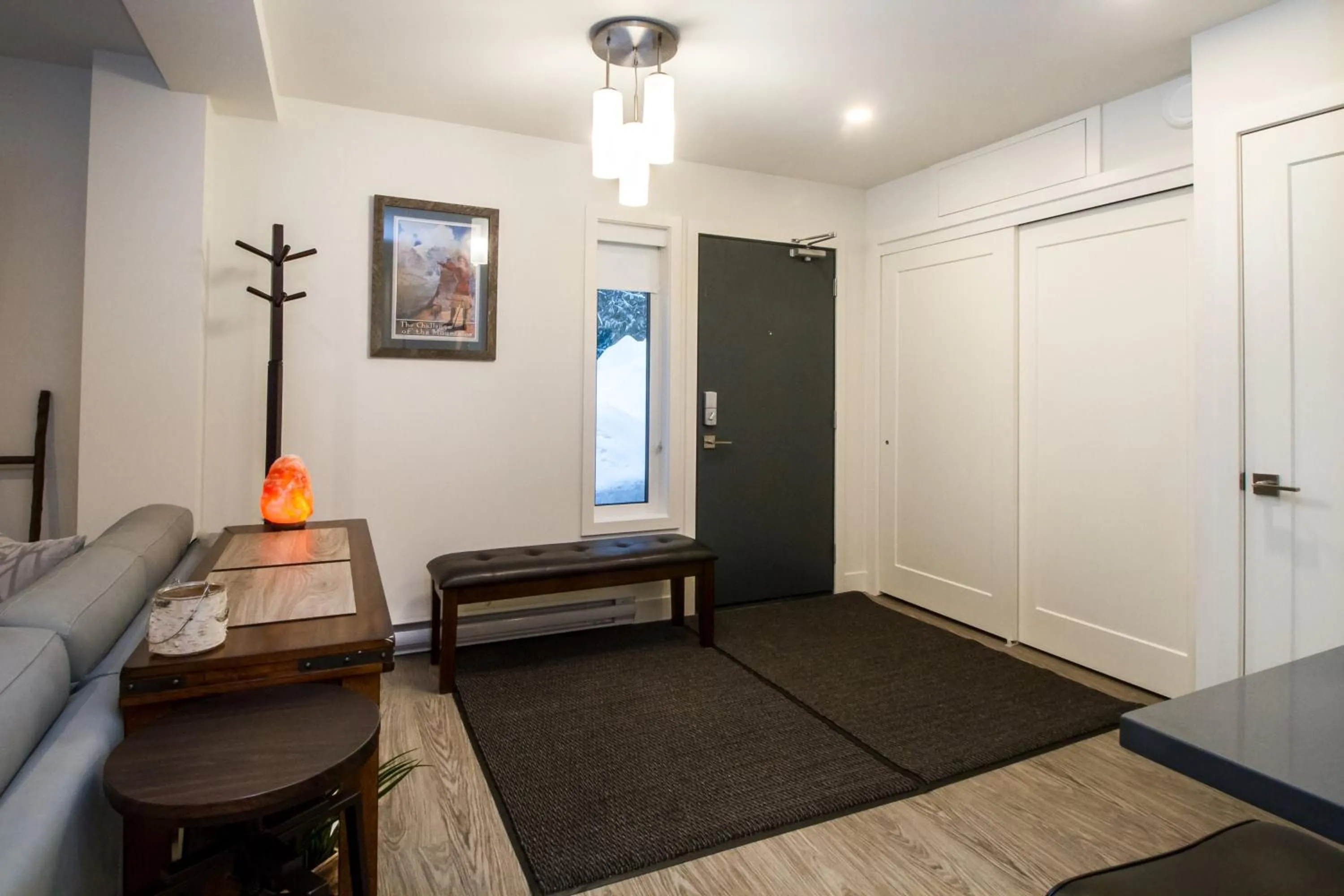 Facade/entrance in Magog Condo by Revelstoke Vacations