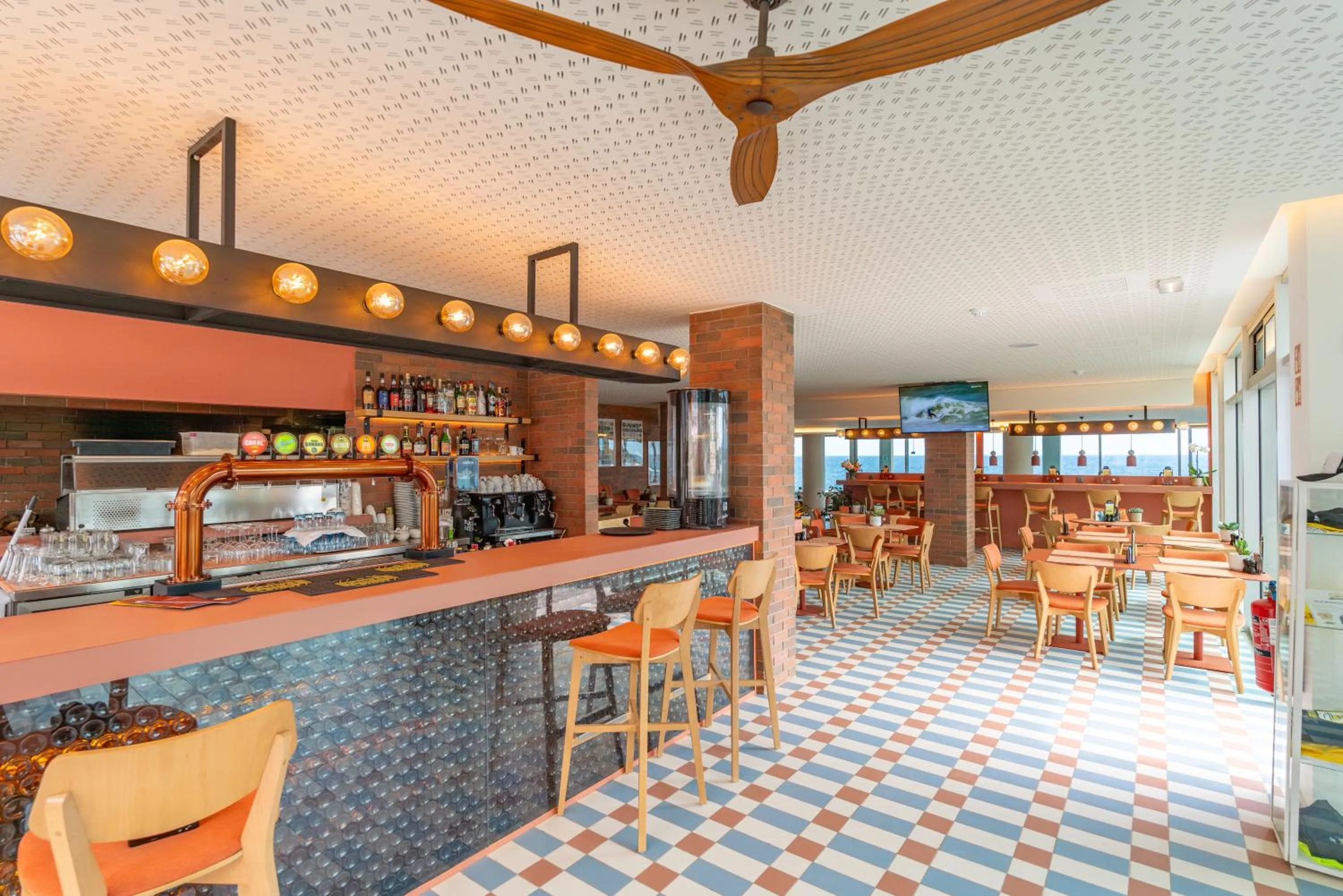 Restaurant/places to eat in Aqua Natura Madeira