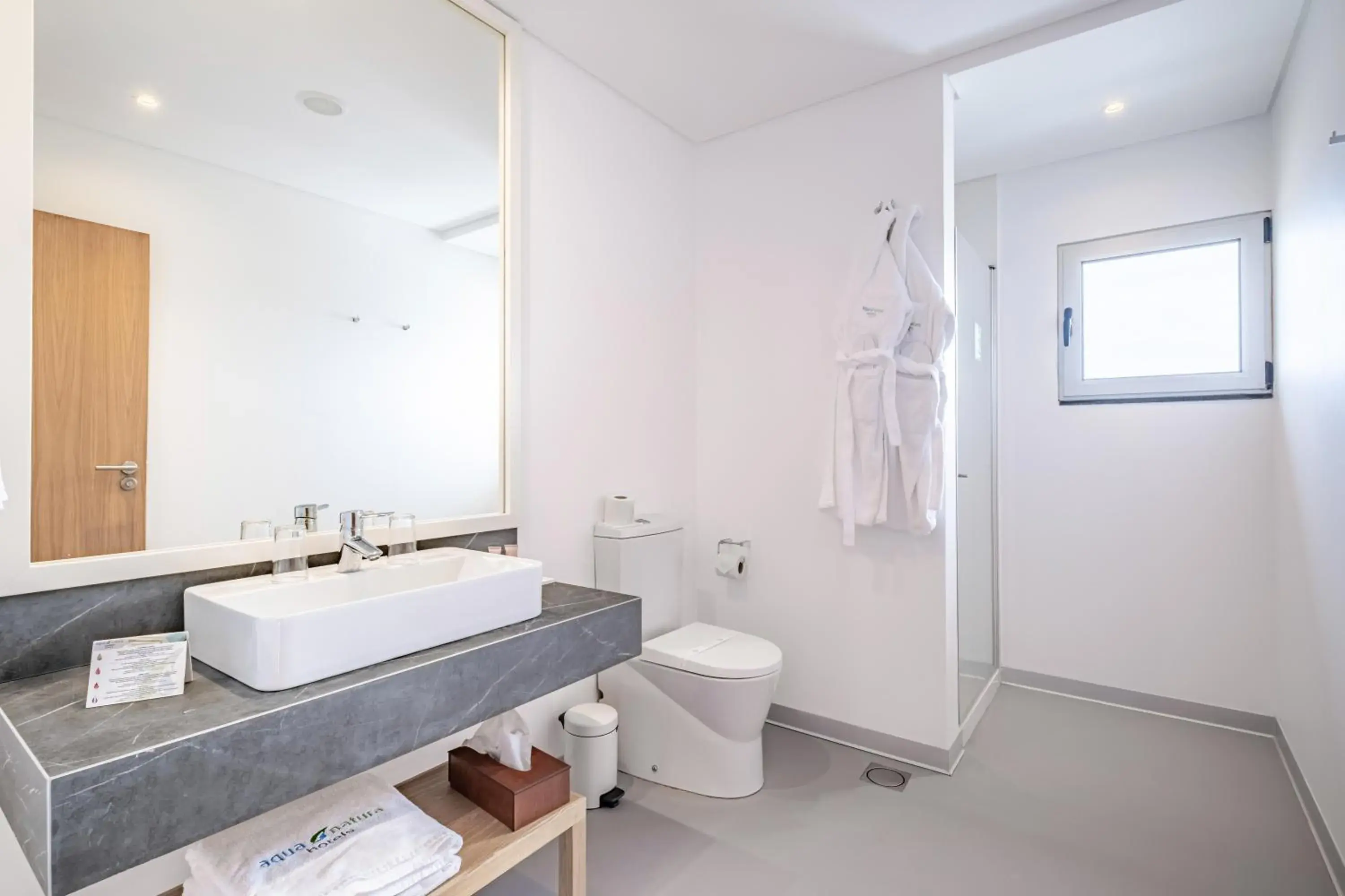 Bathroom in Aqua Natura Madeira Bathroom in Aqua Natura Madeira