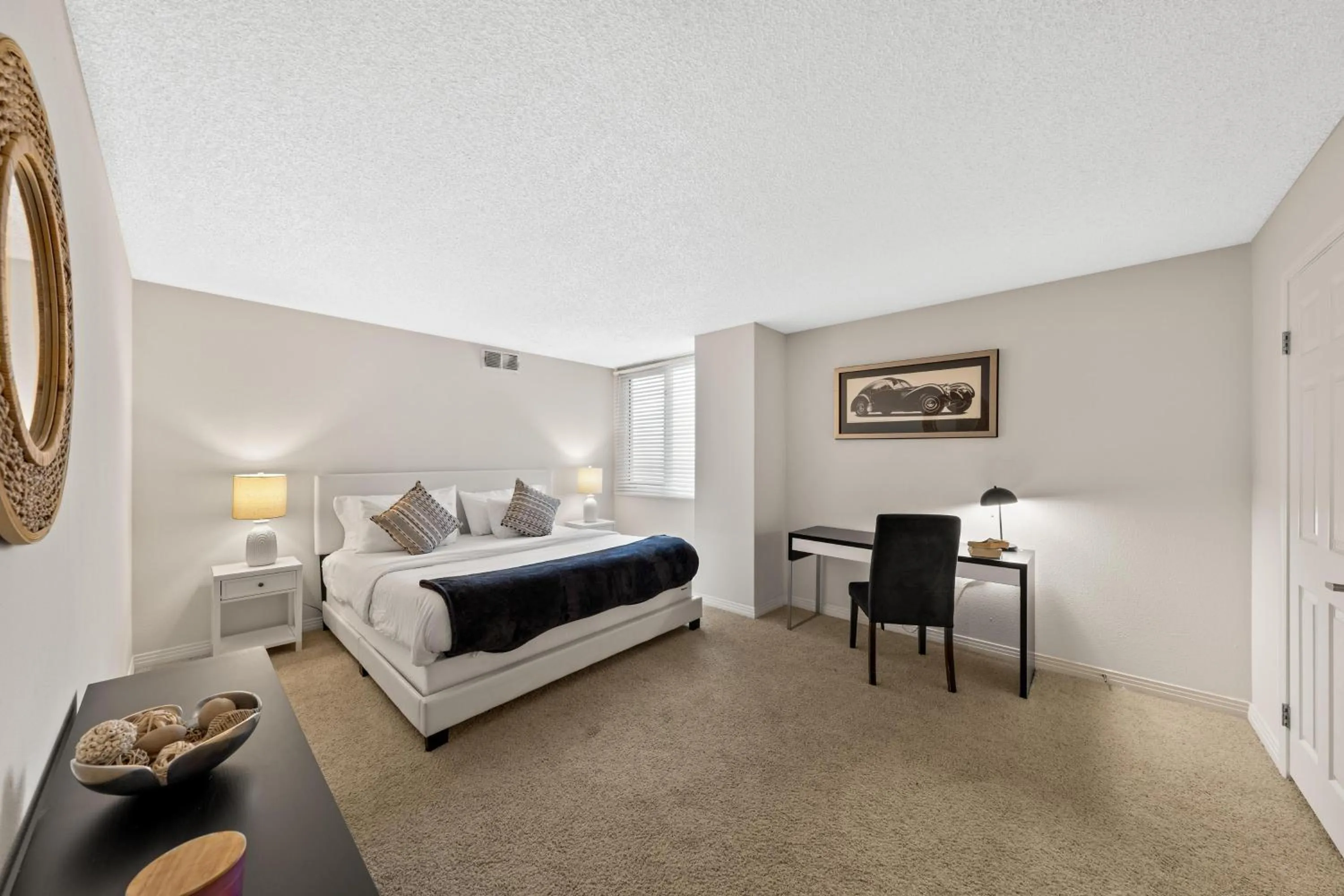 Bed in The tulip Marina Highrise with ocean view