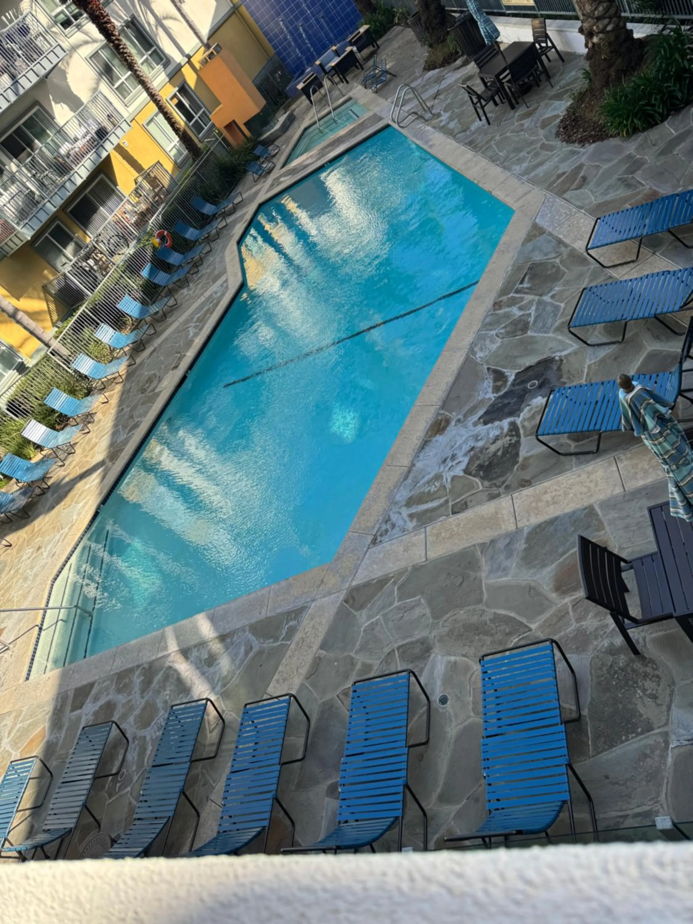Balcony/Terrace in The tulip Marina Highrise with ocean view