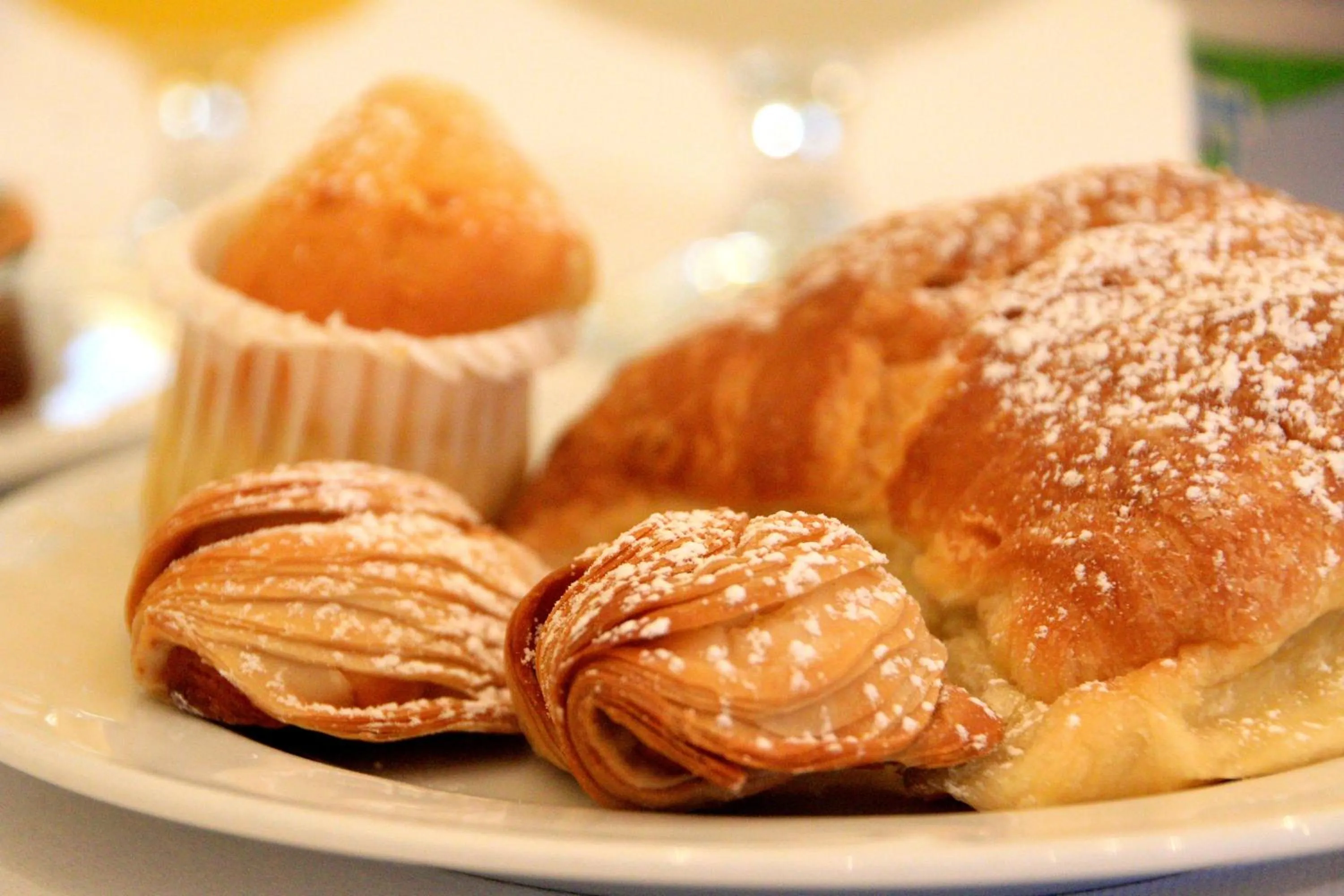 Buffet breakfast in Hotel La Meridiana