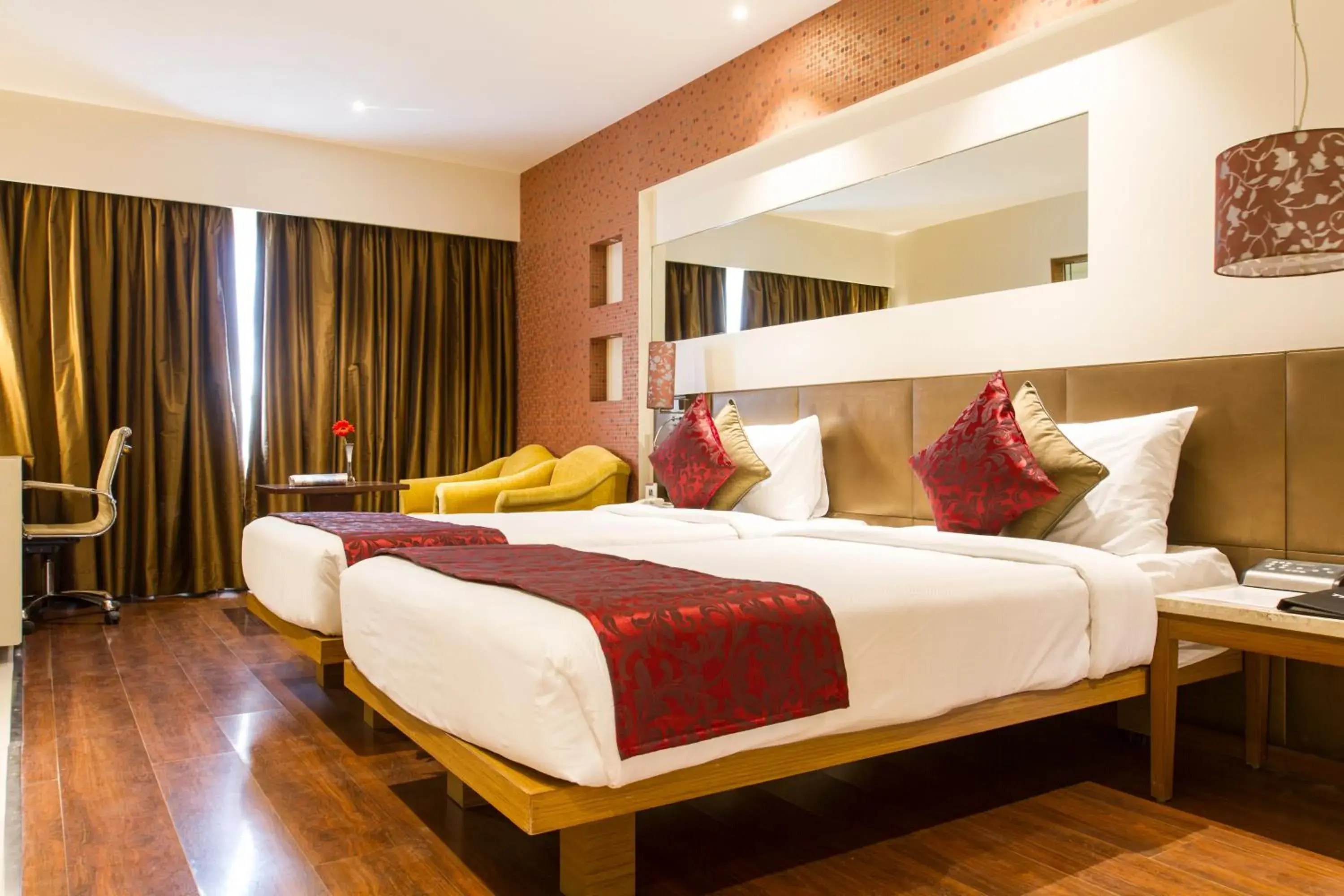 City view, Bed in 7 Apple Hotel Pimpri Pune City view, Bed in 7 Apple Hotel Pimpri Pune