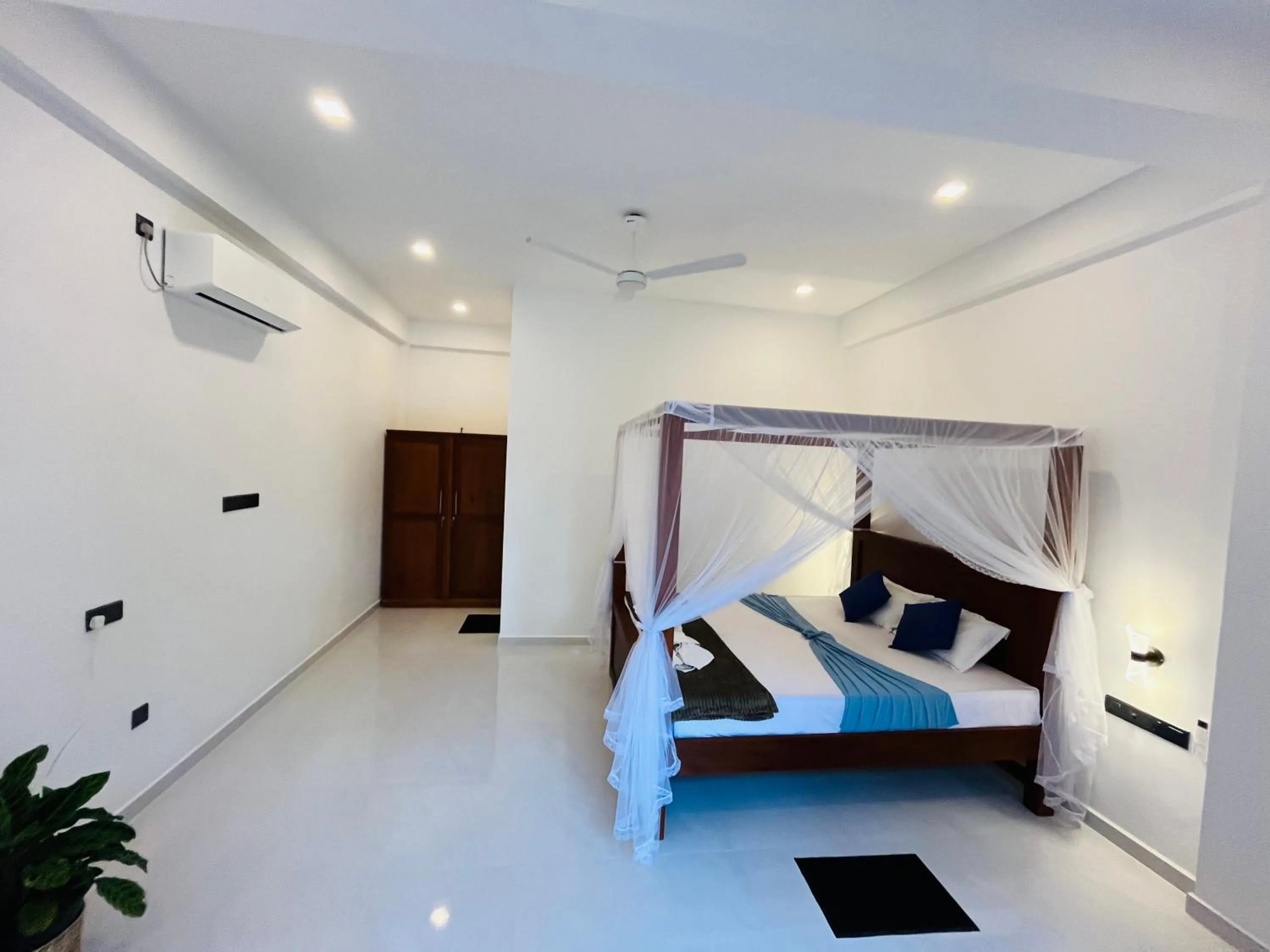 Bed in Chitra Ayurveda