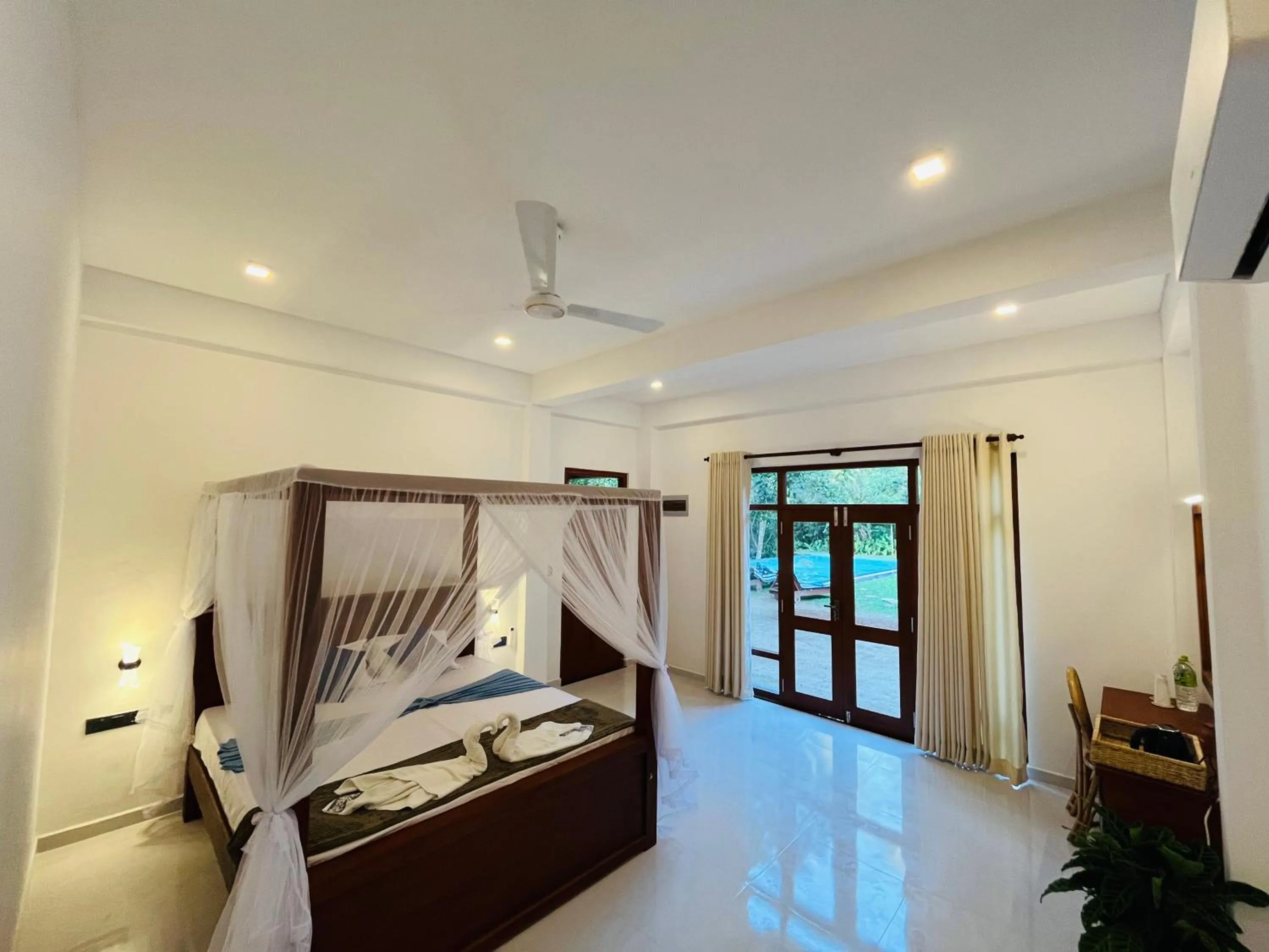 Bed in Chitra Ayurveda