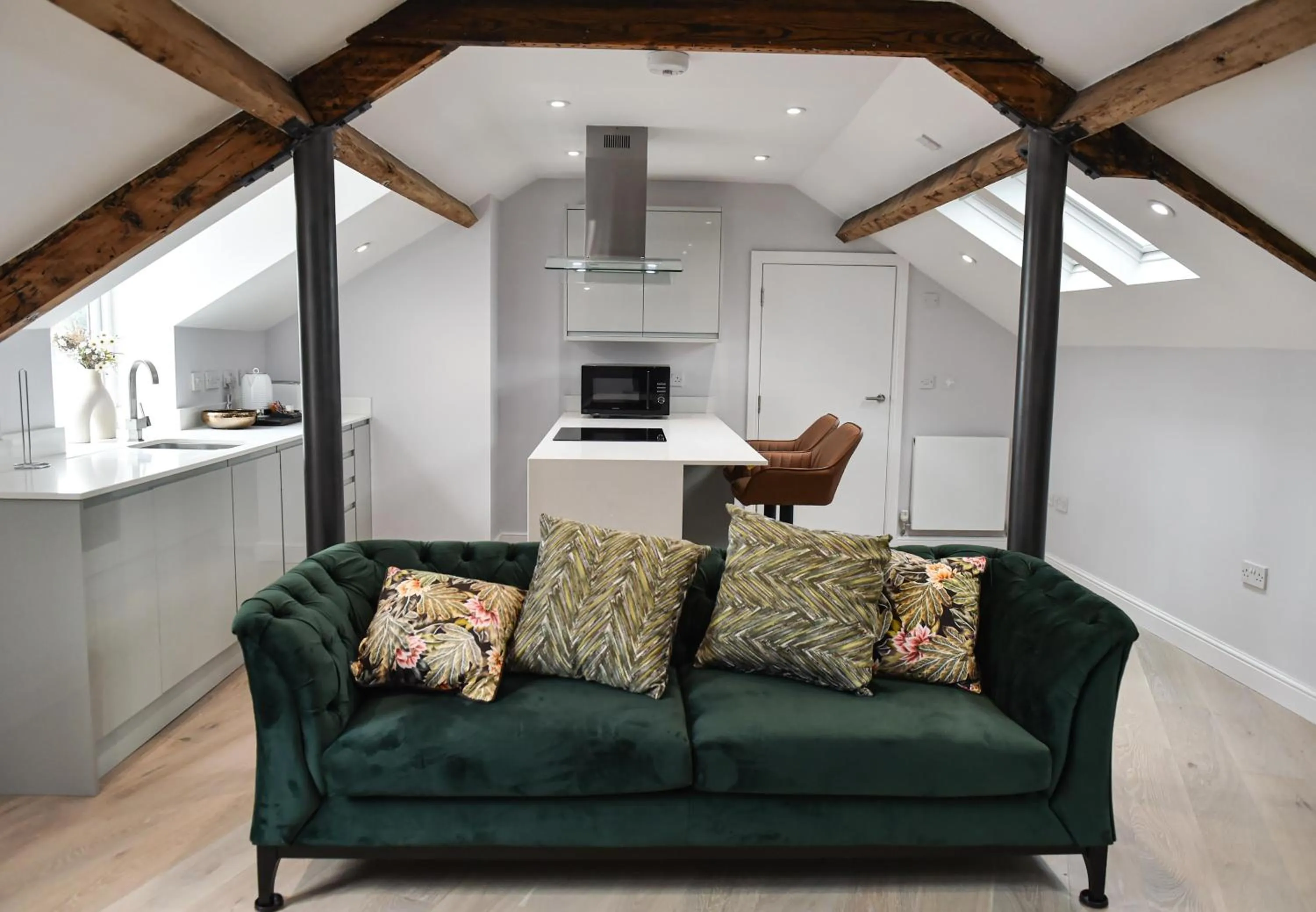 Living room in Victoria Colonnade Aparthotel