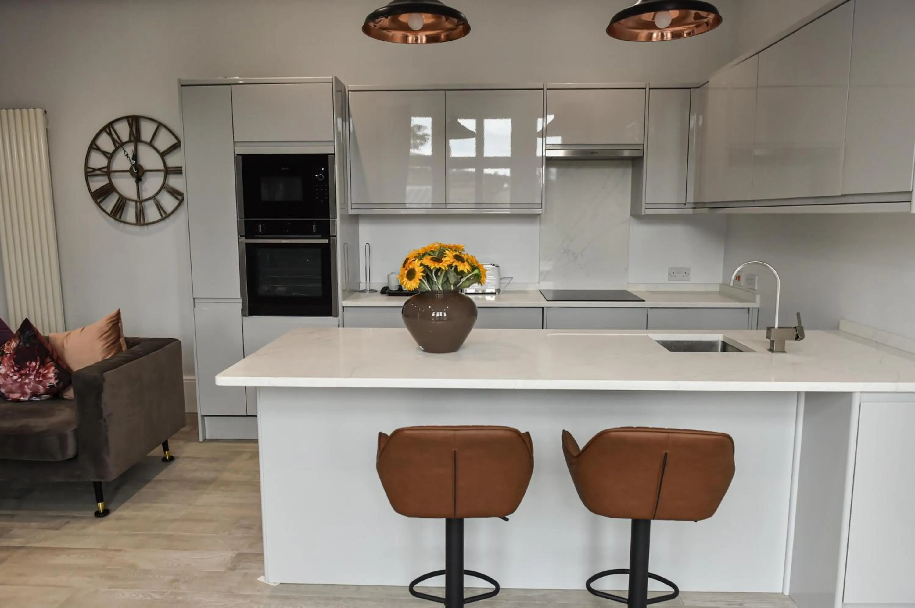 Dining area in Victoria Colonnade Aparthotel
