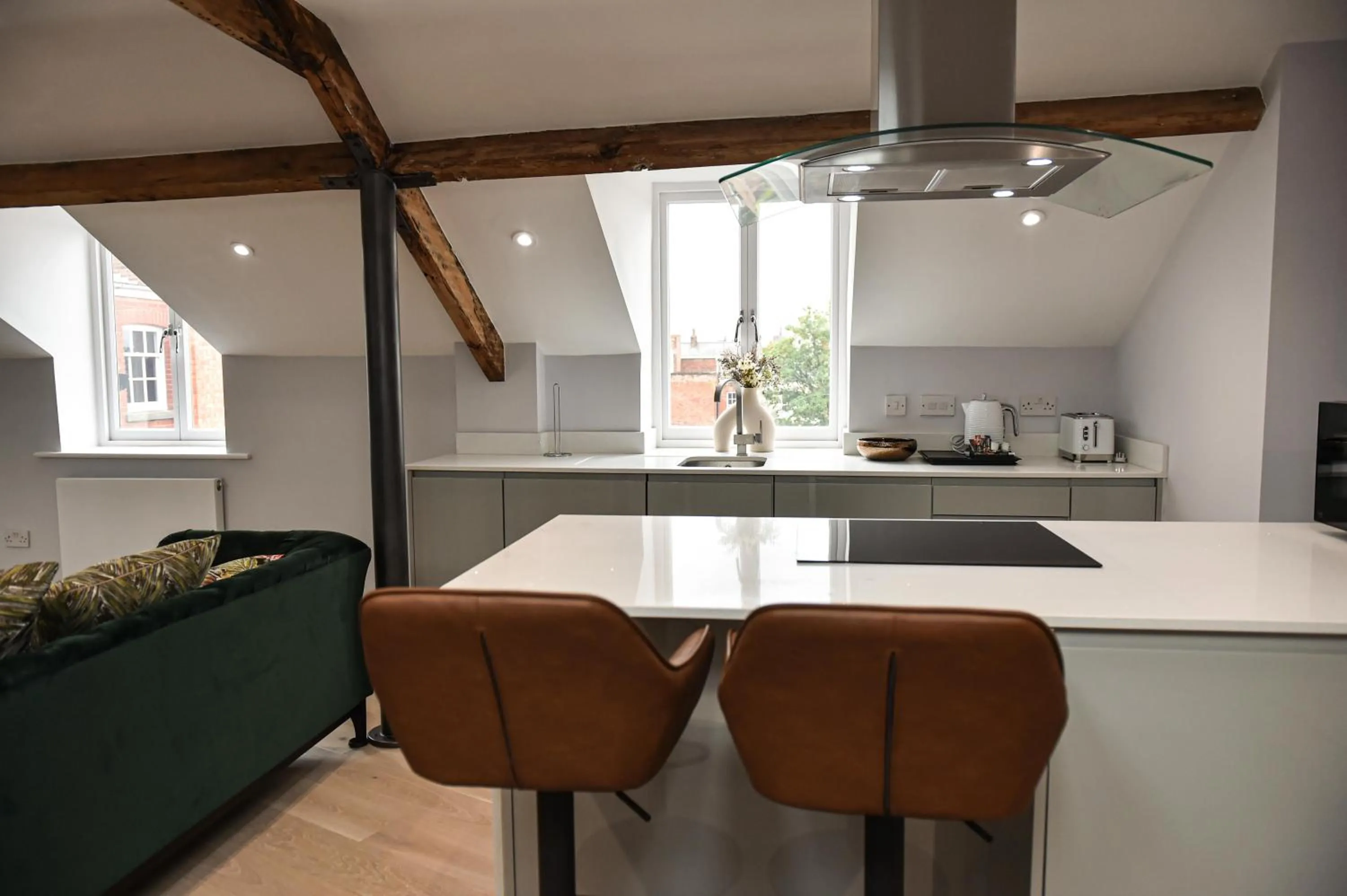 Dining area in Victoria Colonnade Aparthotel