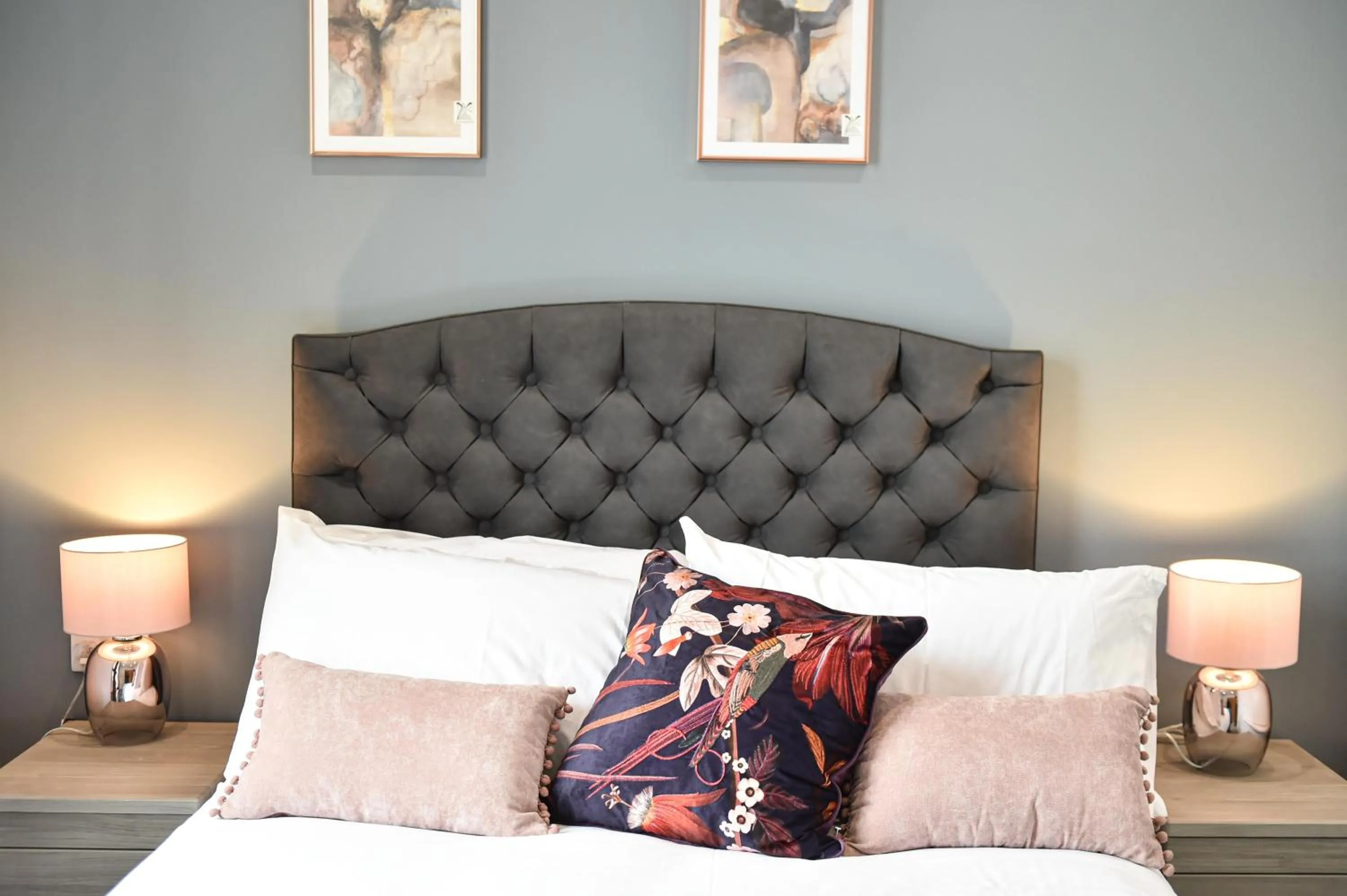 Bedroom, Bed in Victoria Colonnade Aparthotel