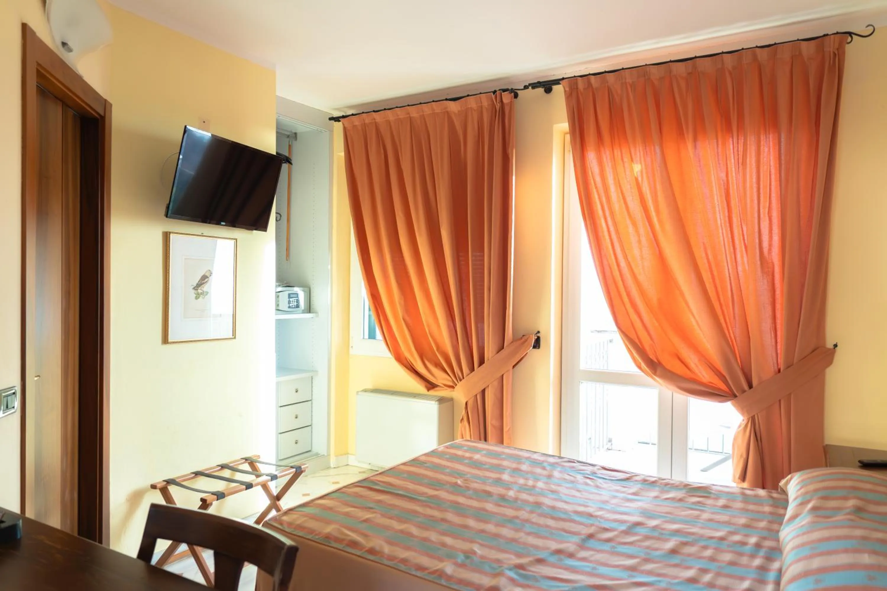 TV and multimedia, Bed in Le Ville Relais