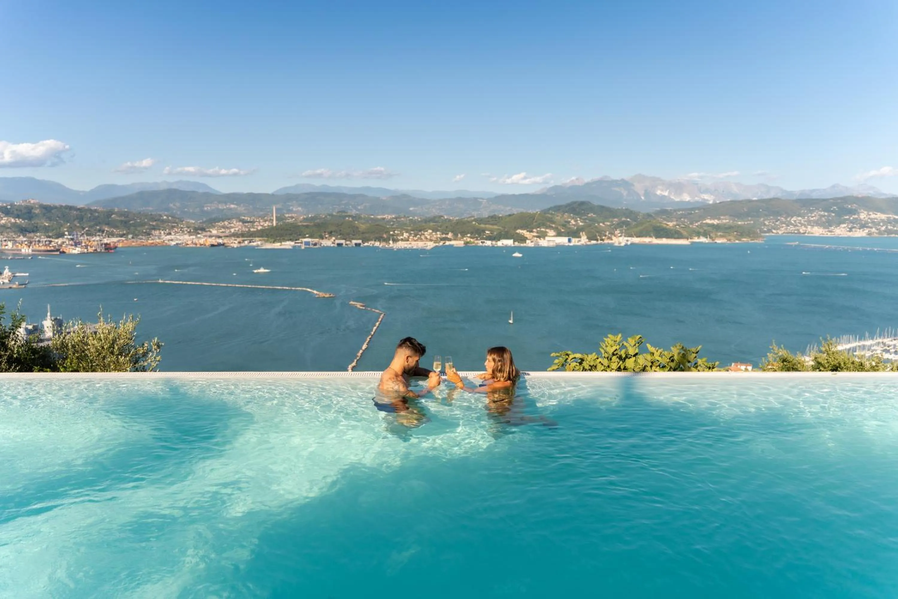 Swimming pool in Le Ville Relais