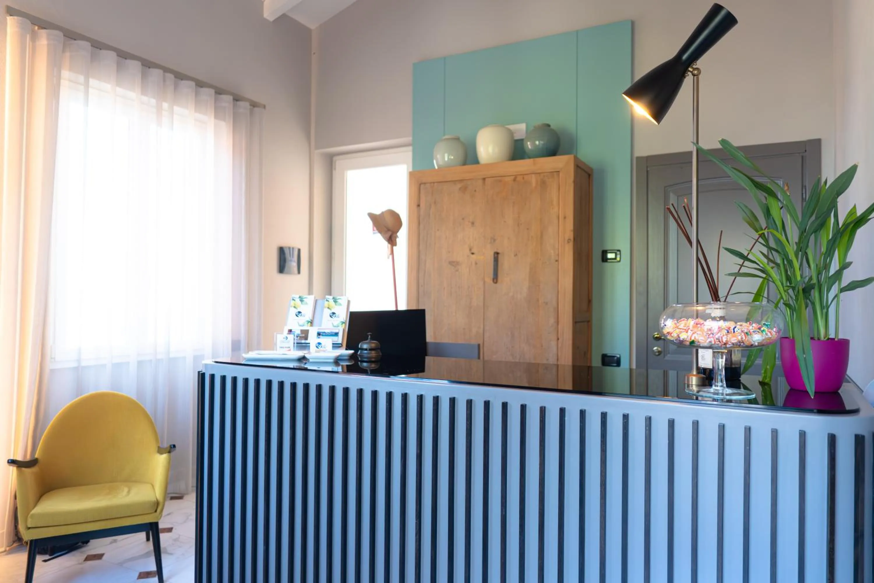 Lobby or reception in Le Ville Relais