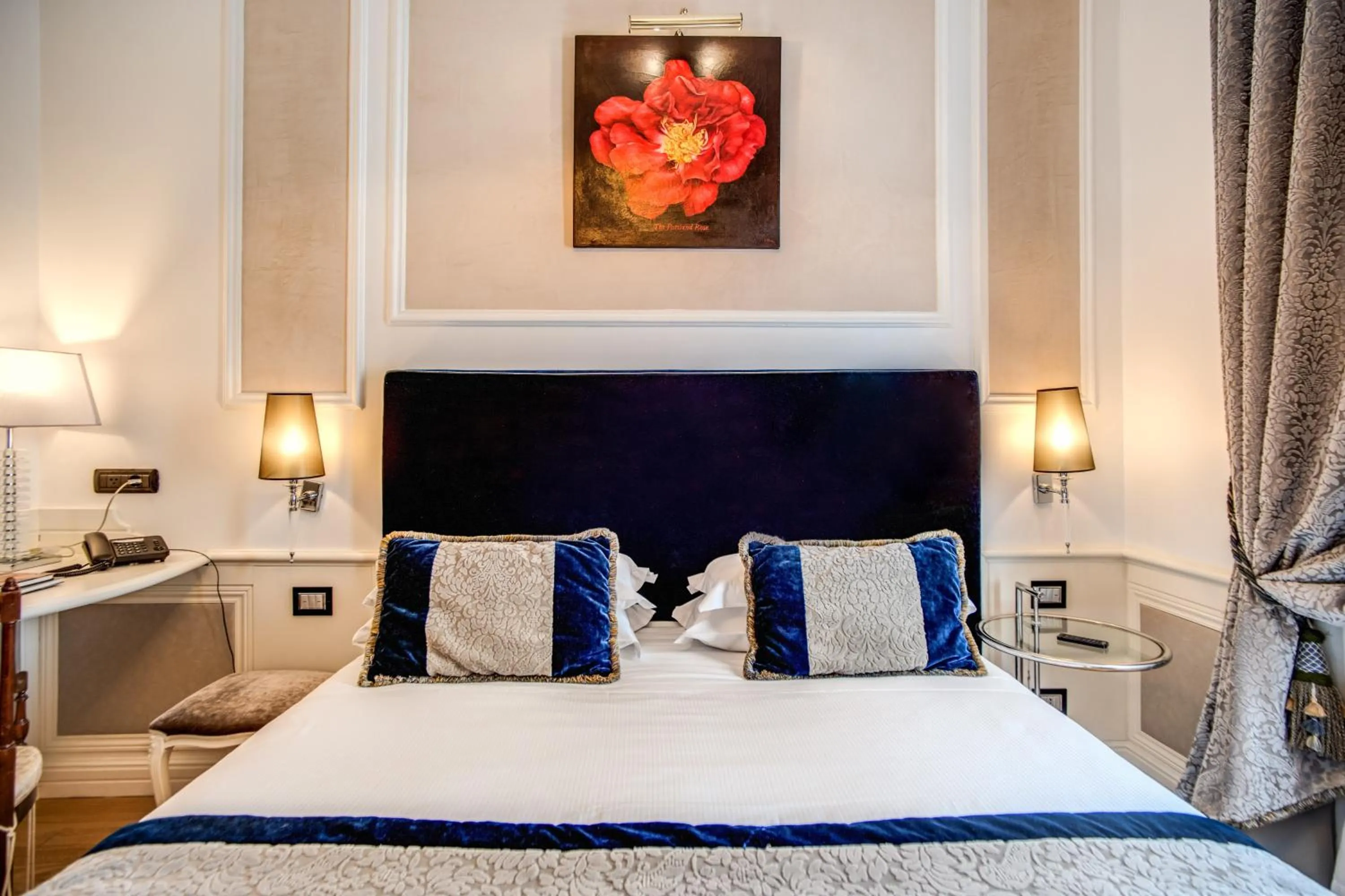 Bed in The Britannia Hotel