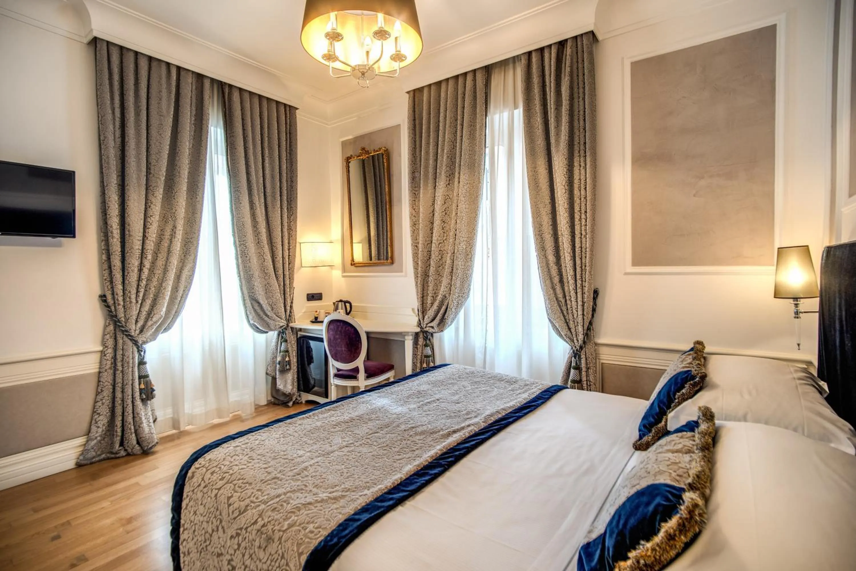 Bed in The Britannia Hotel