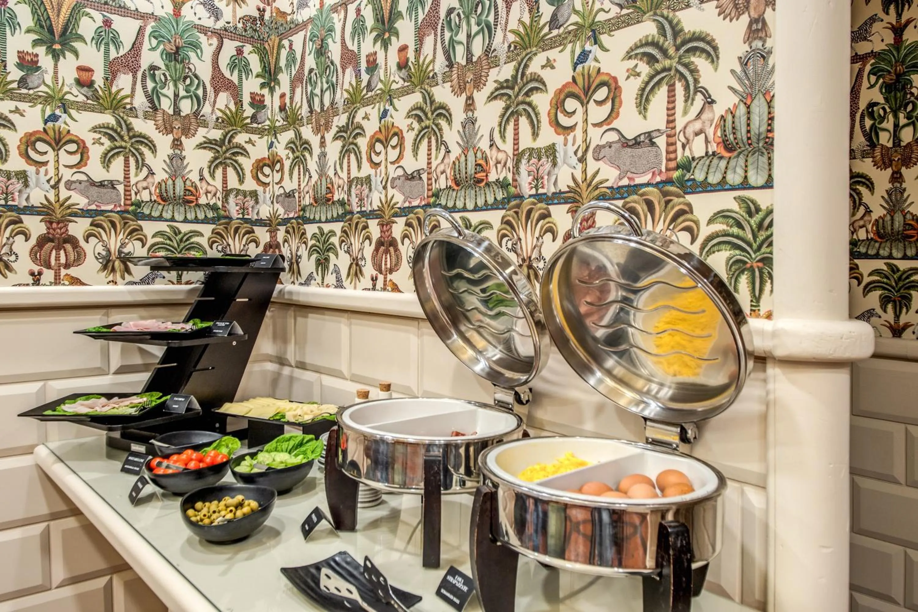 Breakfast in The Britannia Hotel