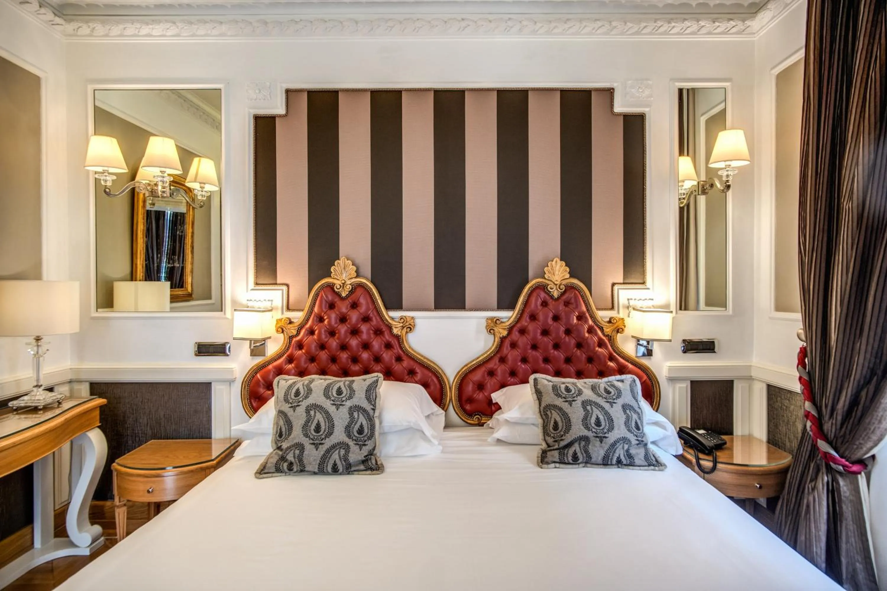 Bed in The Britannia Hotel