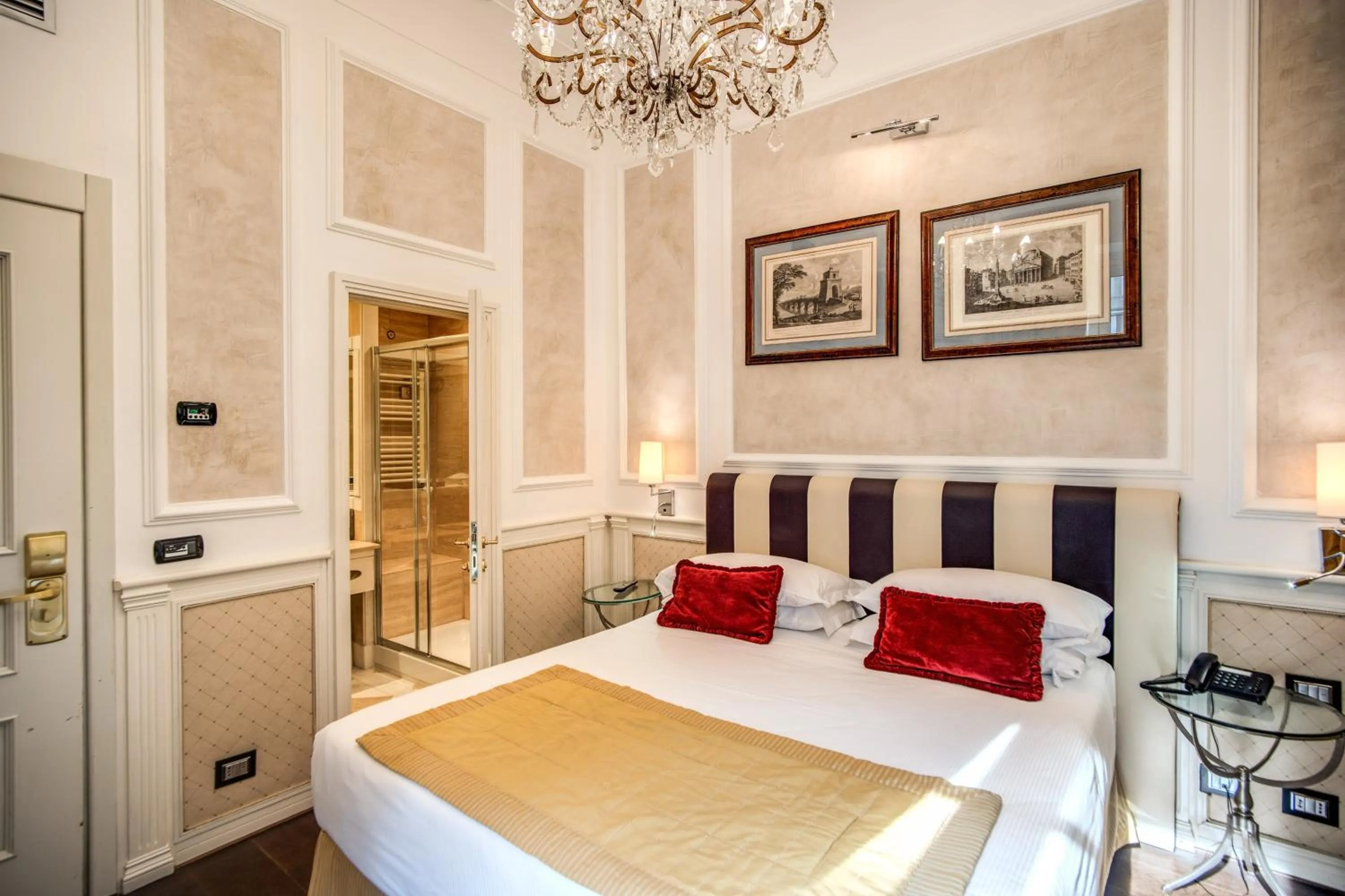 Bed in The Britannia Hotel