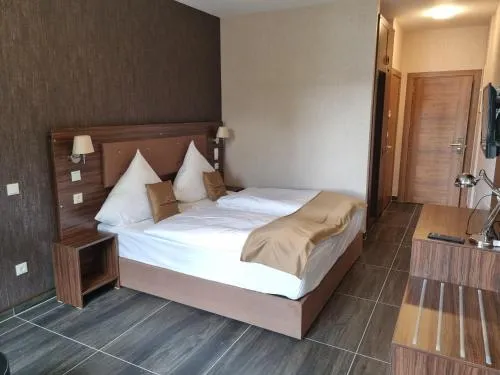 Hotel Pasa Paradies KOSTENLOSE PARKPLÄTZE