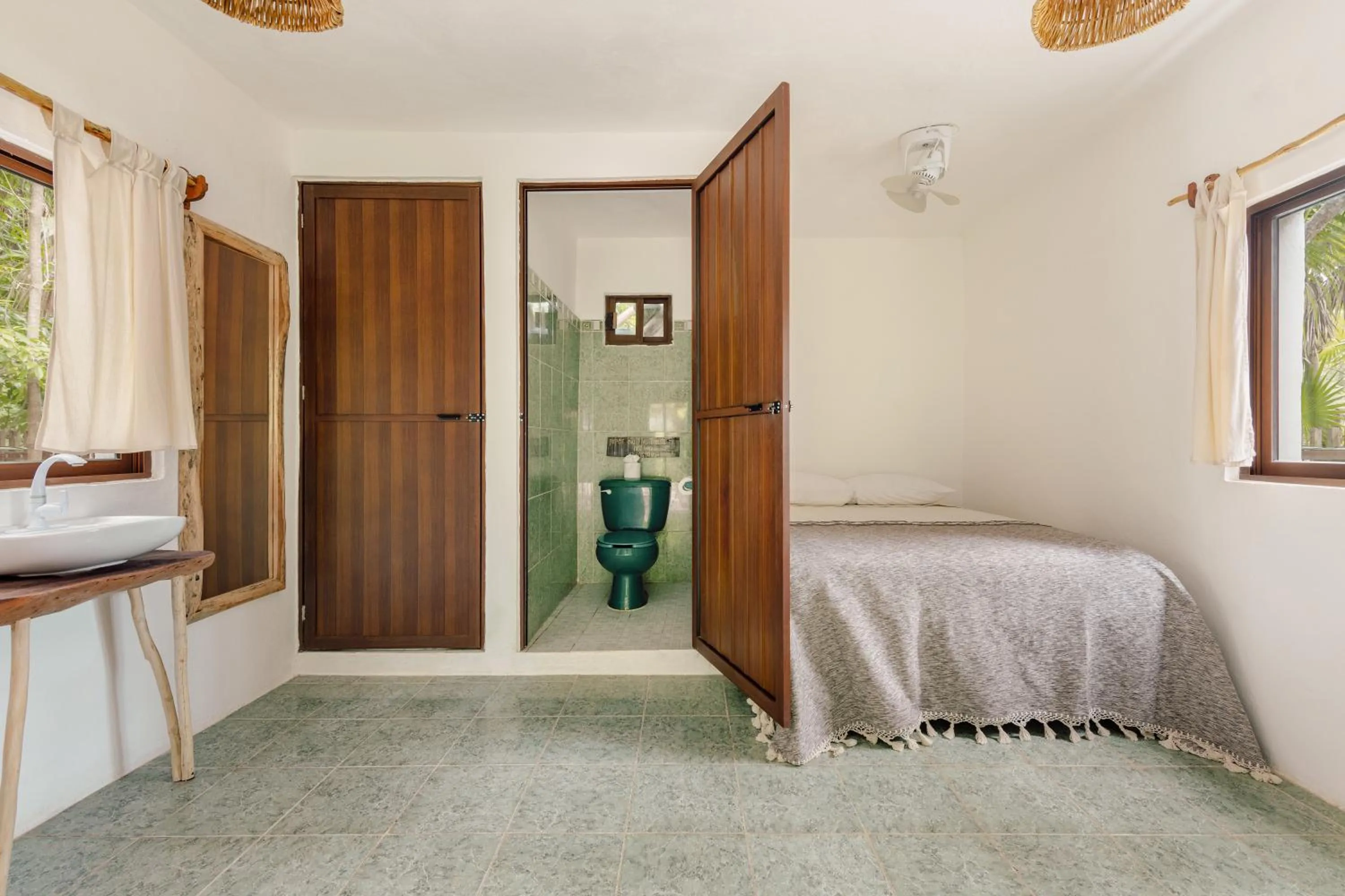 Photo of the whole room, Bed in Yaxchen Tulum Cabañas & Cenote