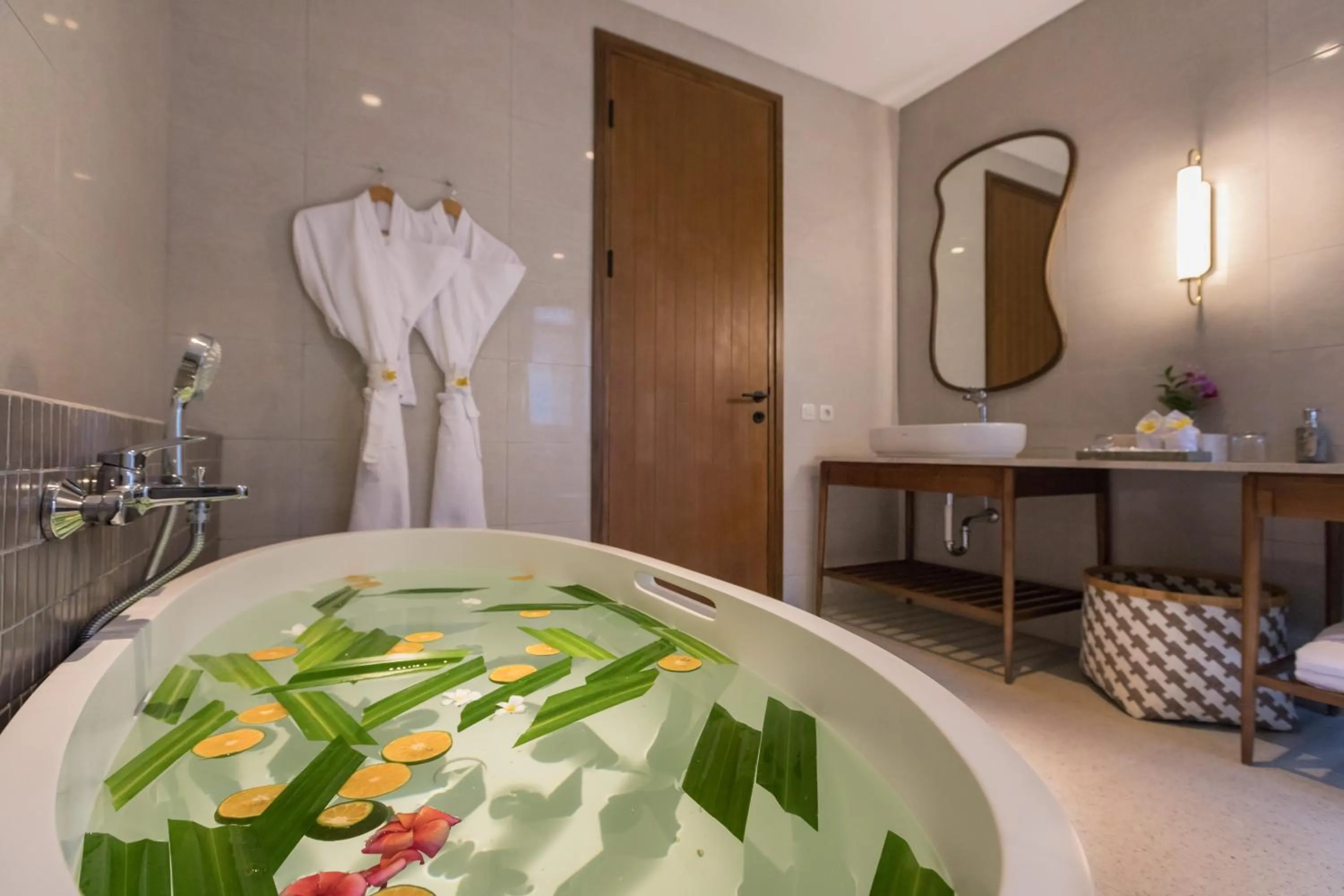 Bathroom in Villa Daun 3 Canggu by Premier Hospitality Asia