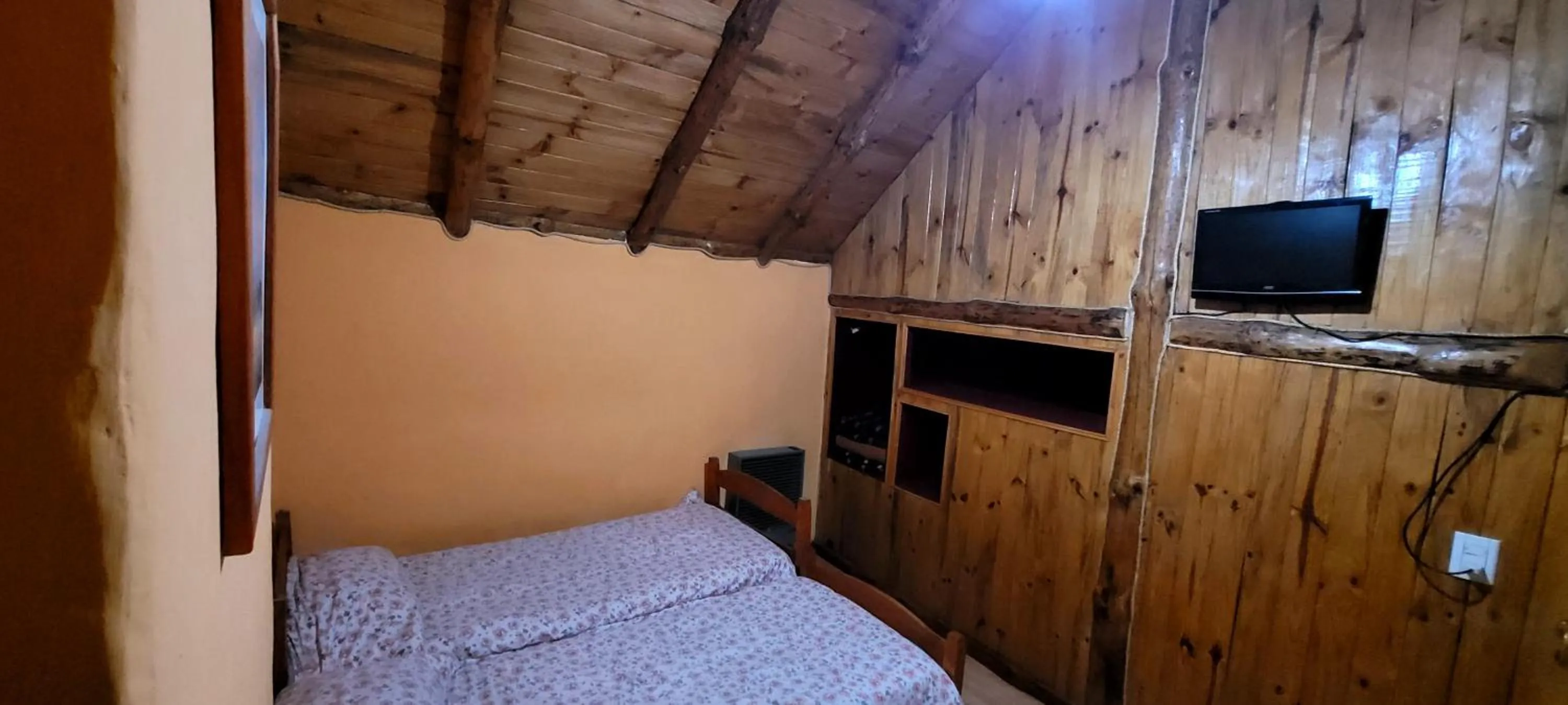 young children, Bed in Cabañas Clarita