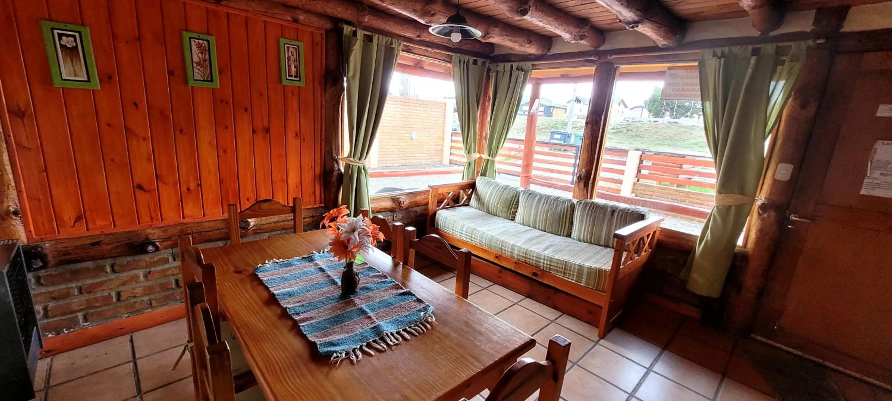 Living room in Cabañas Clarita