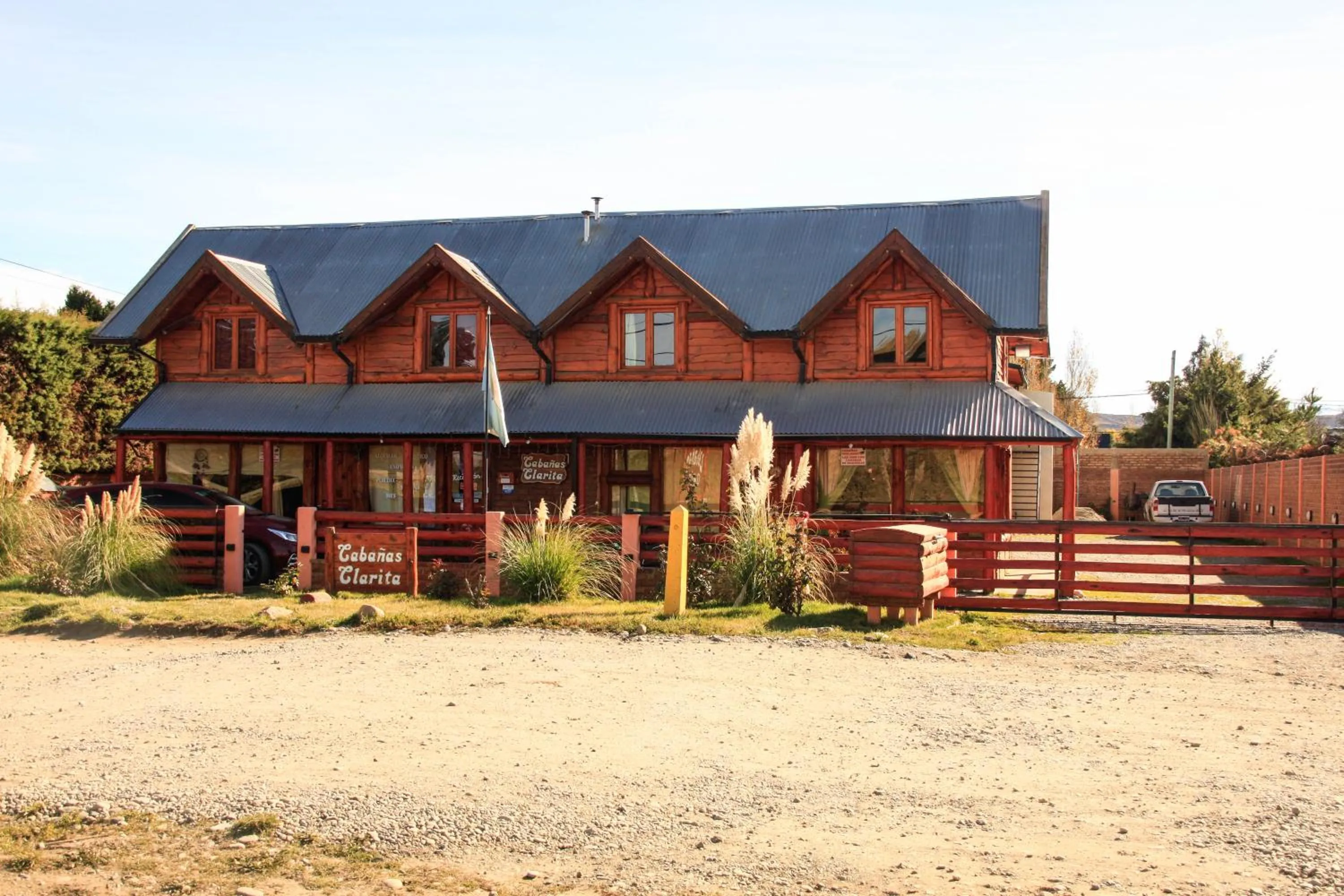 Property building in Cabañas Clarita
