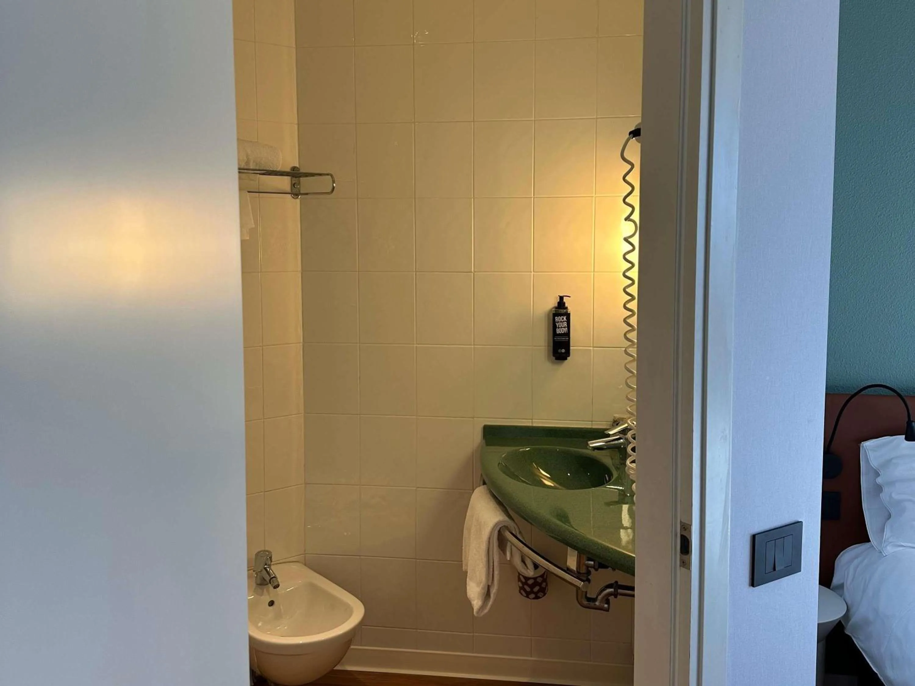 Bedroom in Ibis Roma Fiera