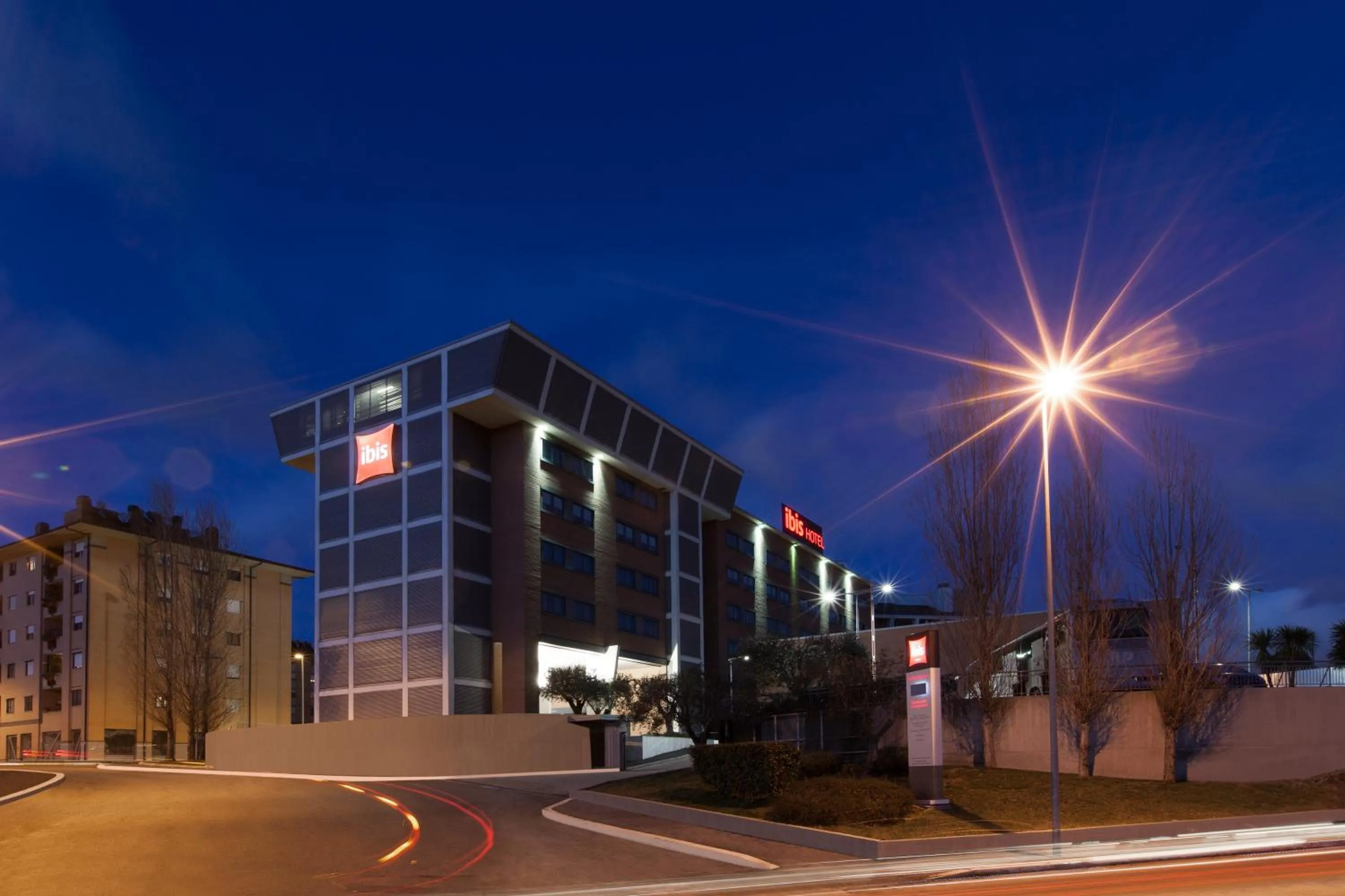 Property building in Ibis Roma Fiera