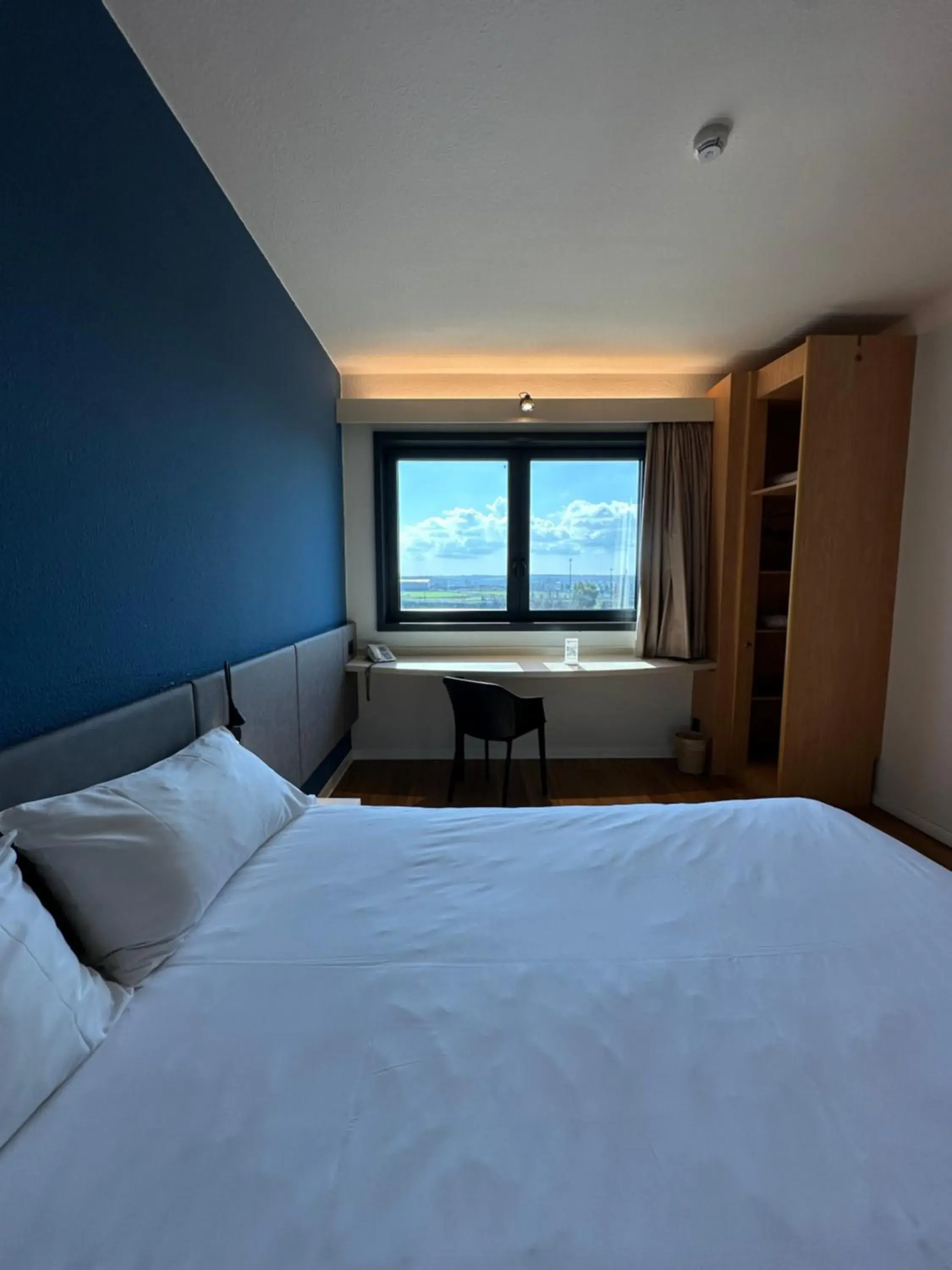 Bed in Ibis Roma Fiera Bed in Ibis Roma Fiera