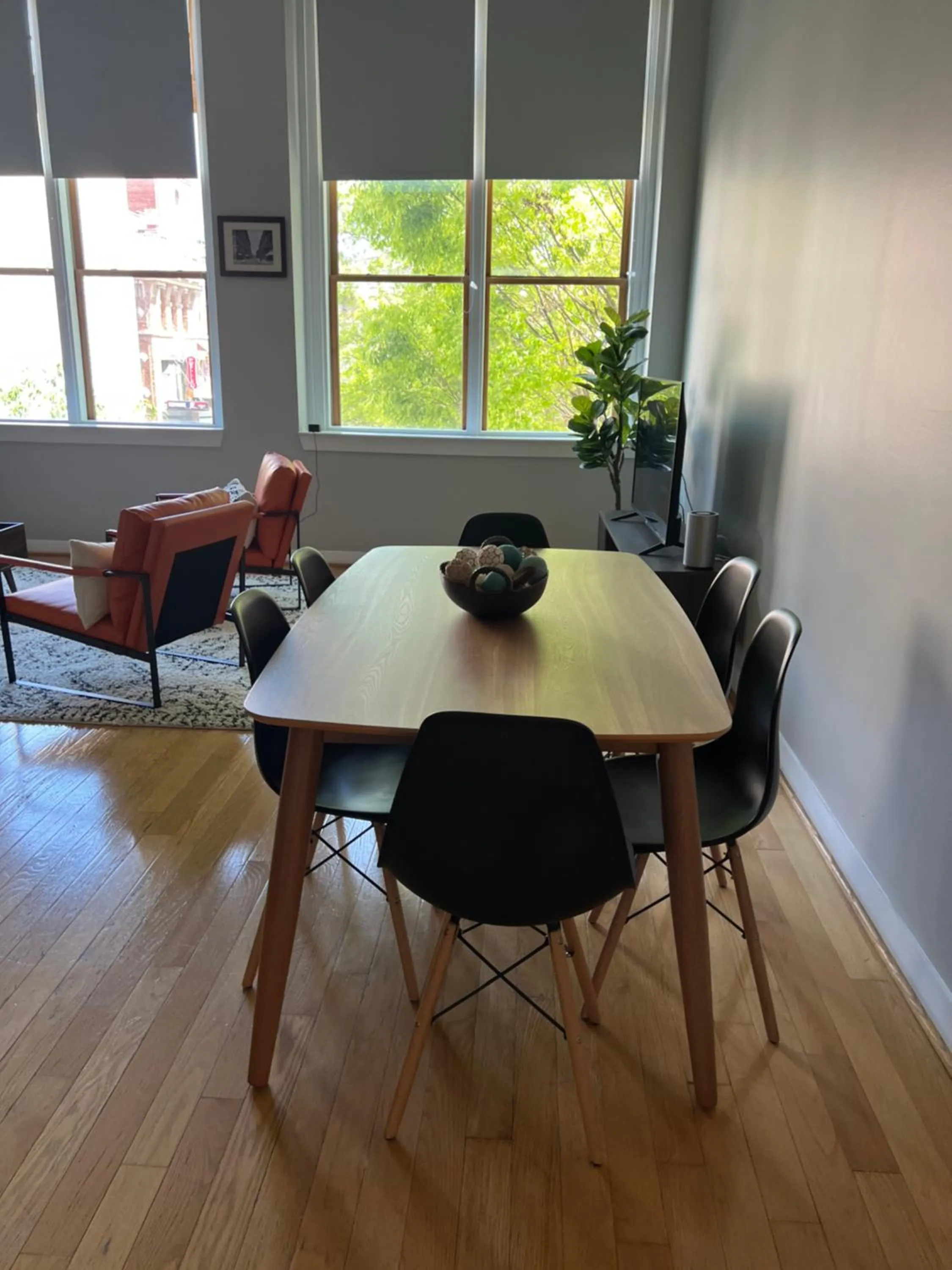 Downtown Norfolk Loft