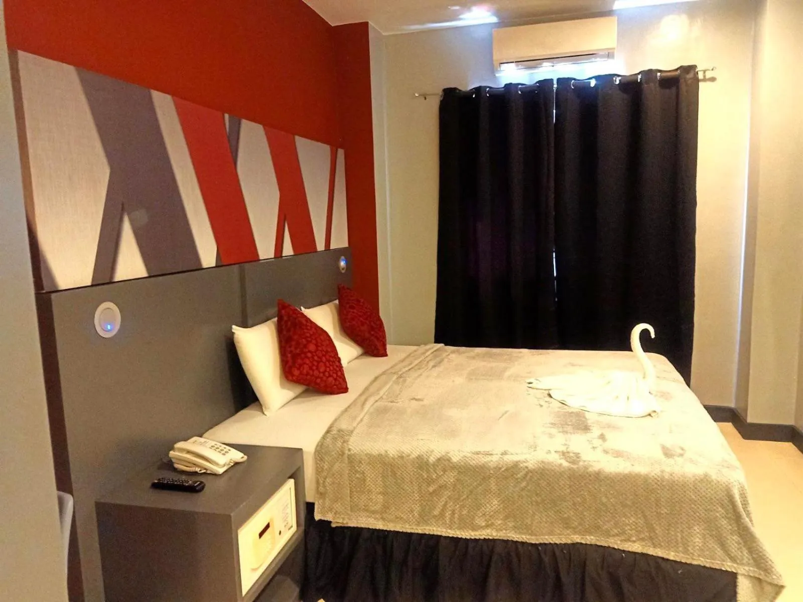 Bed in Wow Budget Hotel Cubao