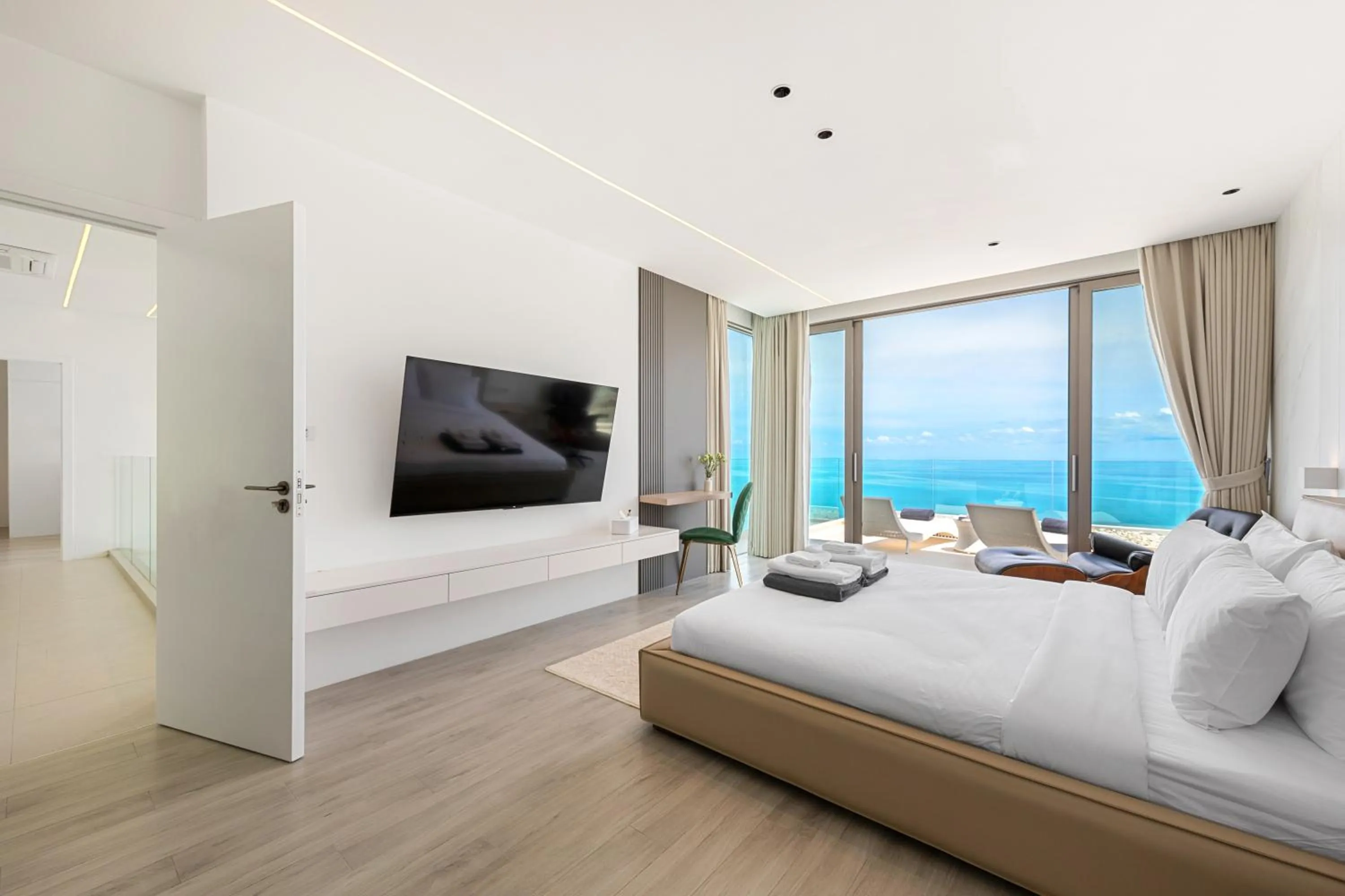 Bedroom, Bed in Villa The Wave 2 Residence