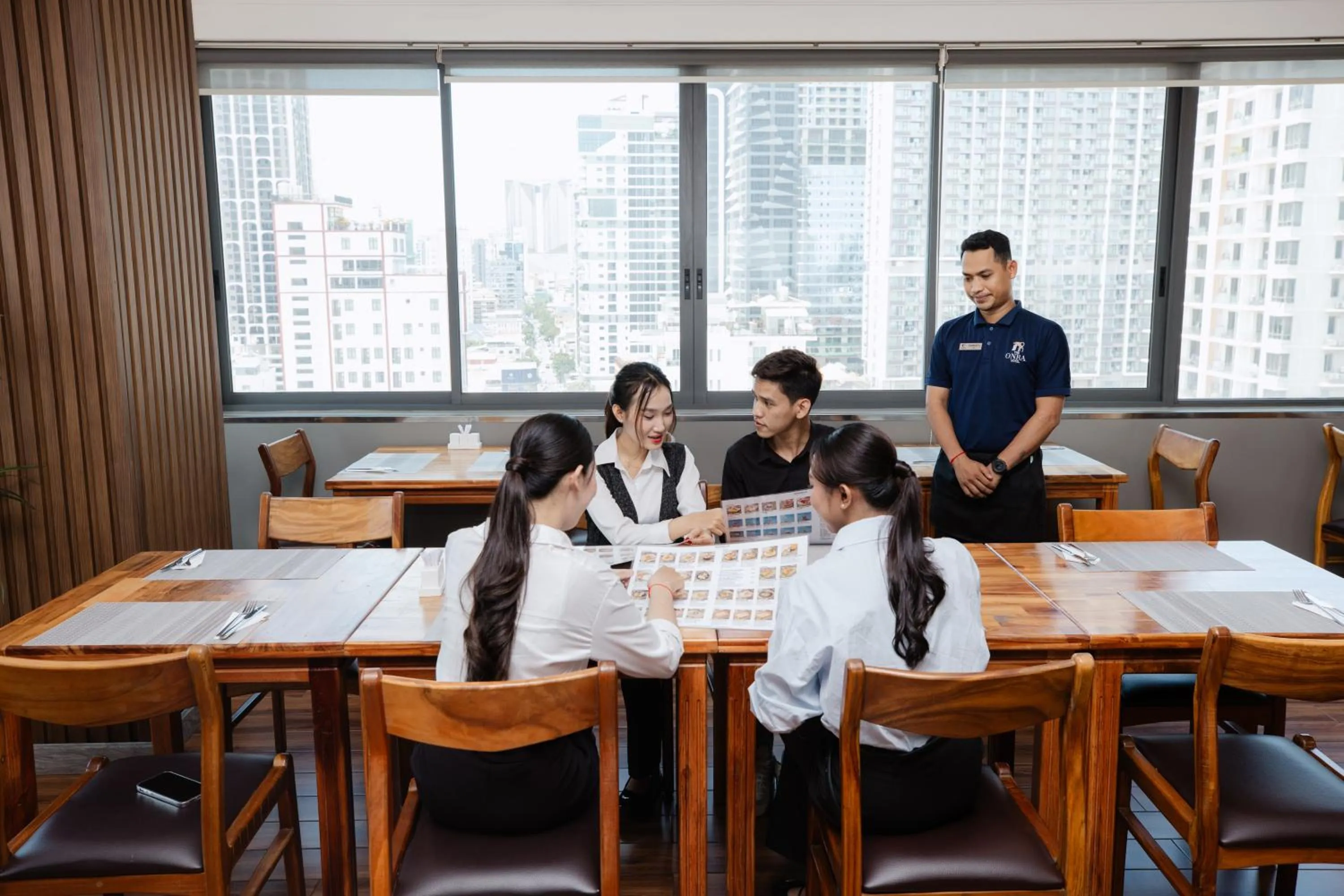 Restaurant/places to eat in The ONRA Hotel