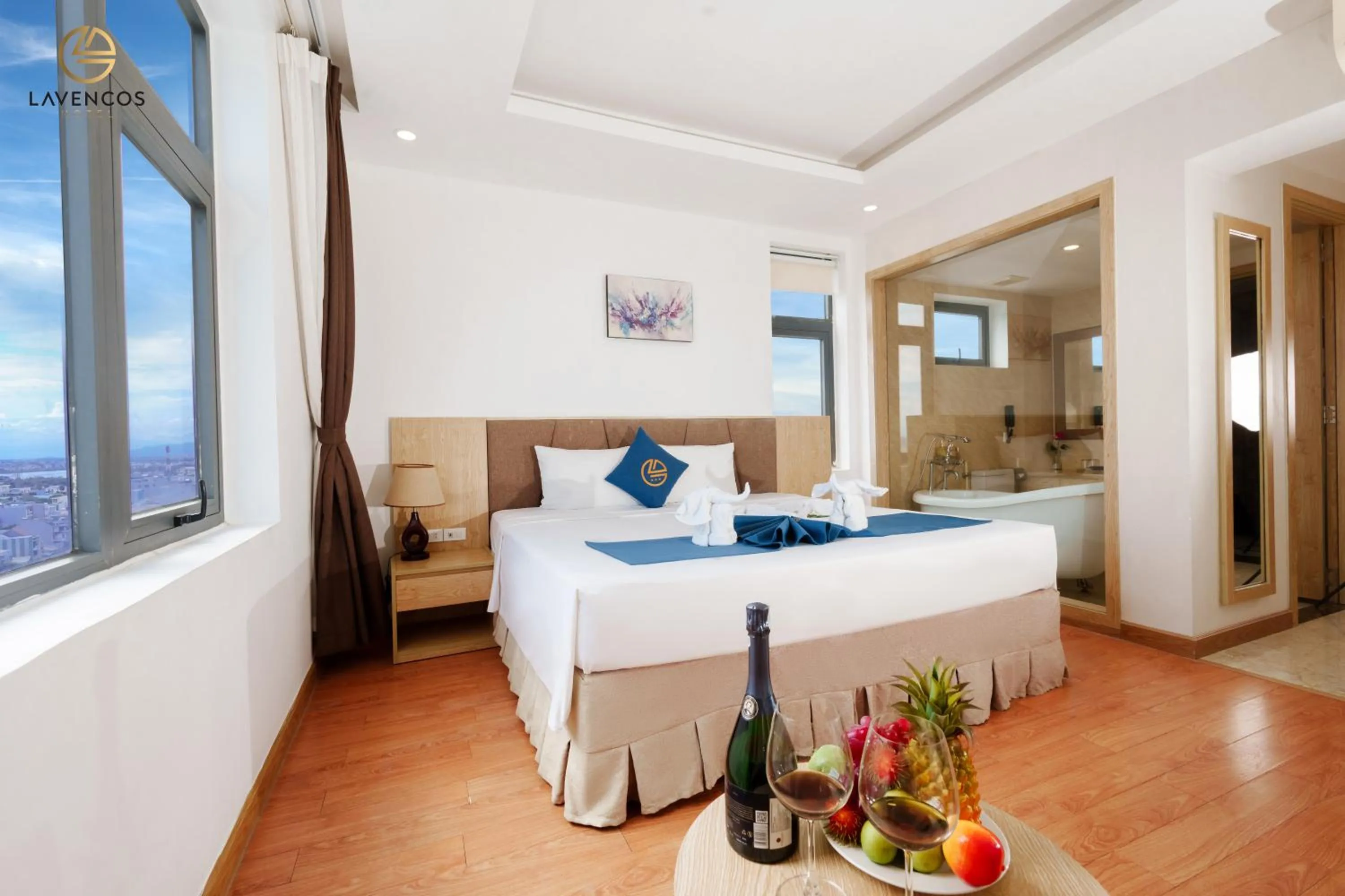 Bed in Lavencos Hotel Da Nang